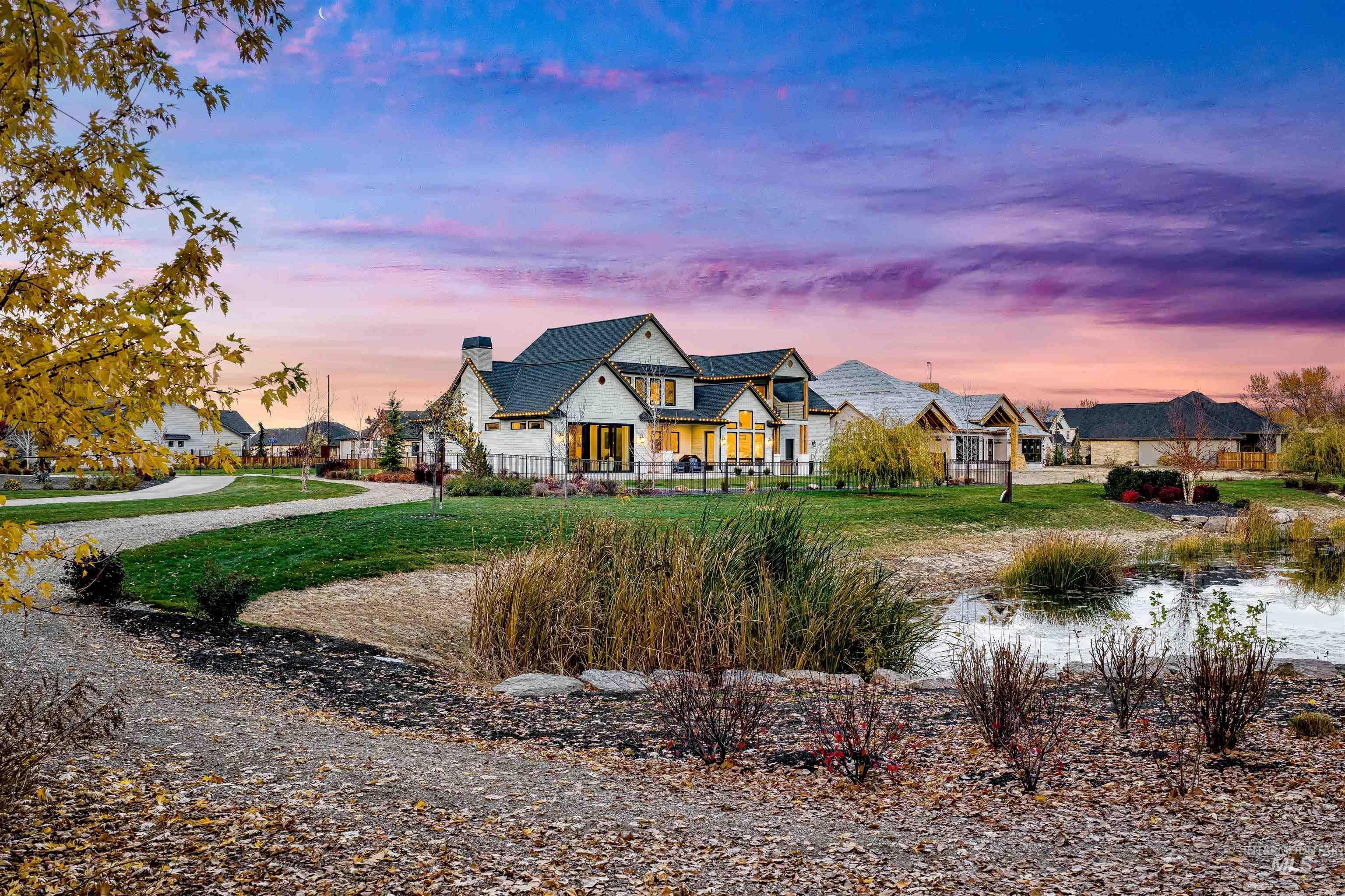 7723 W Hevelius, Eagle, Idaho 83616, 5 Bedrooms, 3.5 Bathrooms, Residential For Sale, Price $2,297,000,MLS 98968045