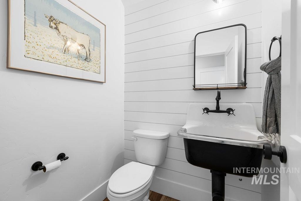 7723 W Hevelius, Eagle, Idaho 83616, 5 Bedrooms, 3.5 Bathrooms, Residential For Sale, Price $2,297,000,MLS 98968045