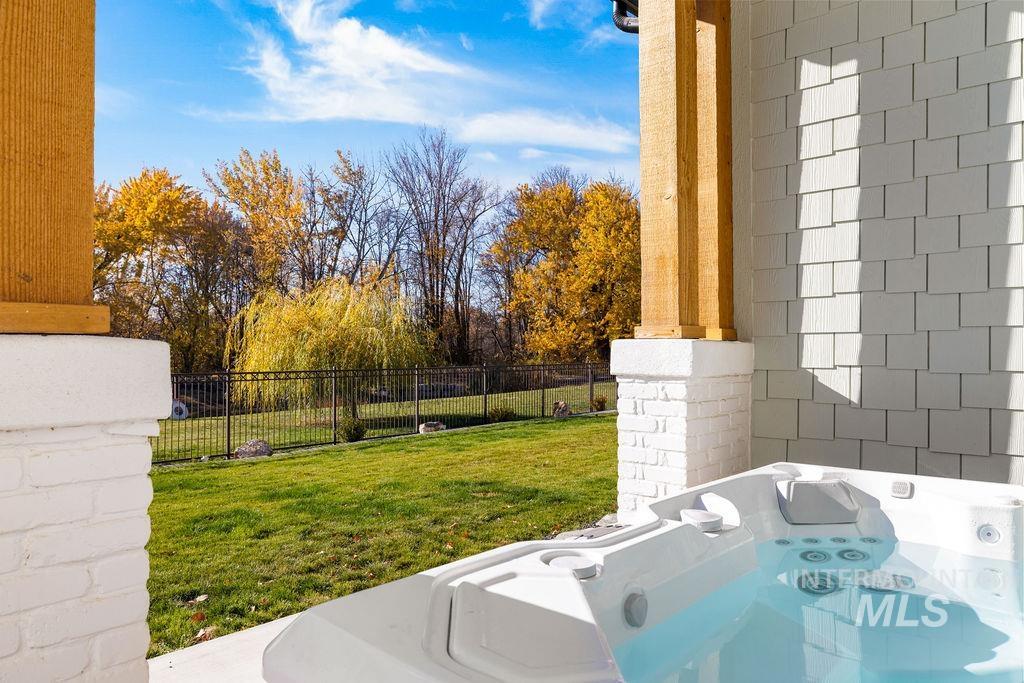 7723 W Hevelius, Eagle, Idaho 83616, 5 Bedrooms, 3.5 Bathrooms, Residential For Sale, Price $2,297,000,MLS 98968045