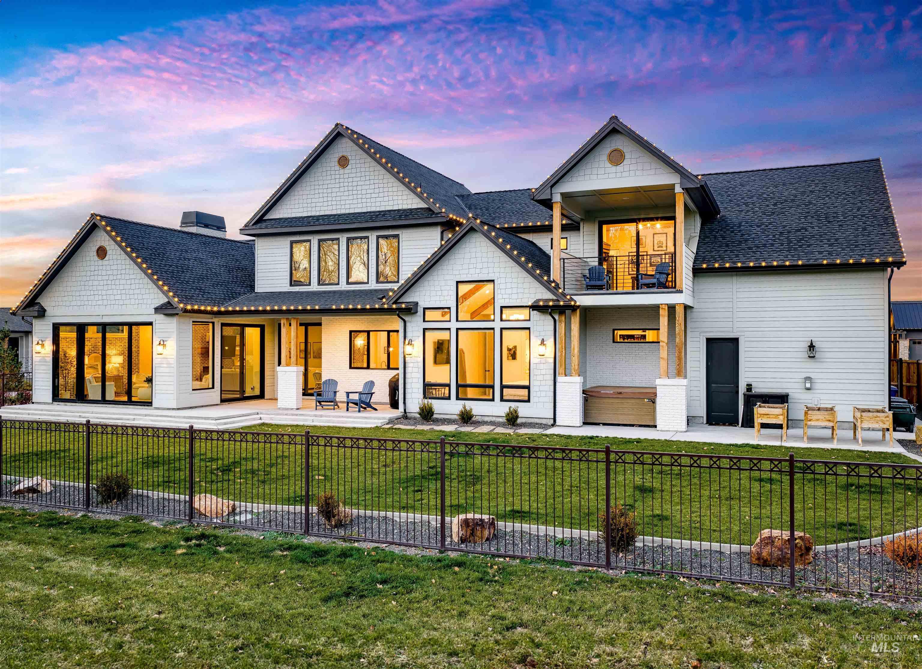 7723 W Hevelius, Eagle, Idaho 83616, 5 Bedrooms, 3.5 Bathrooms, Residential For Sale, Price $2,297,000,MLS 98968045