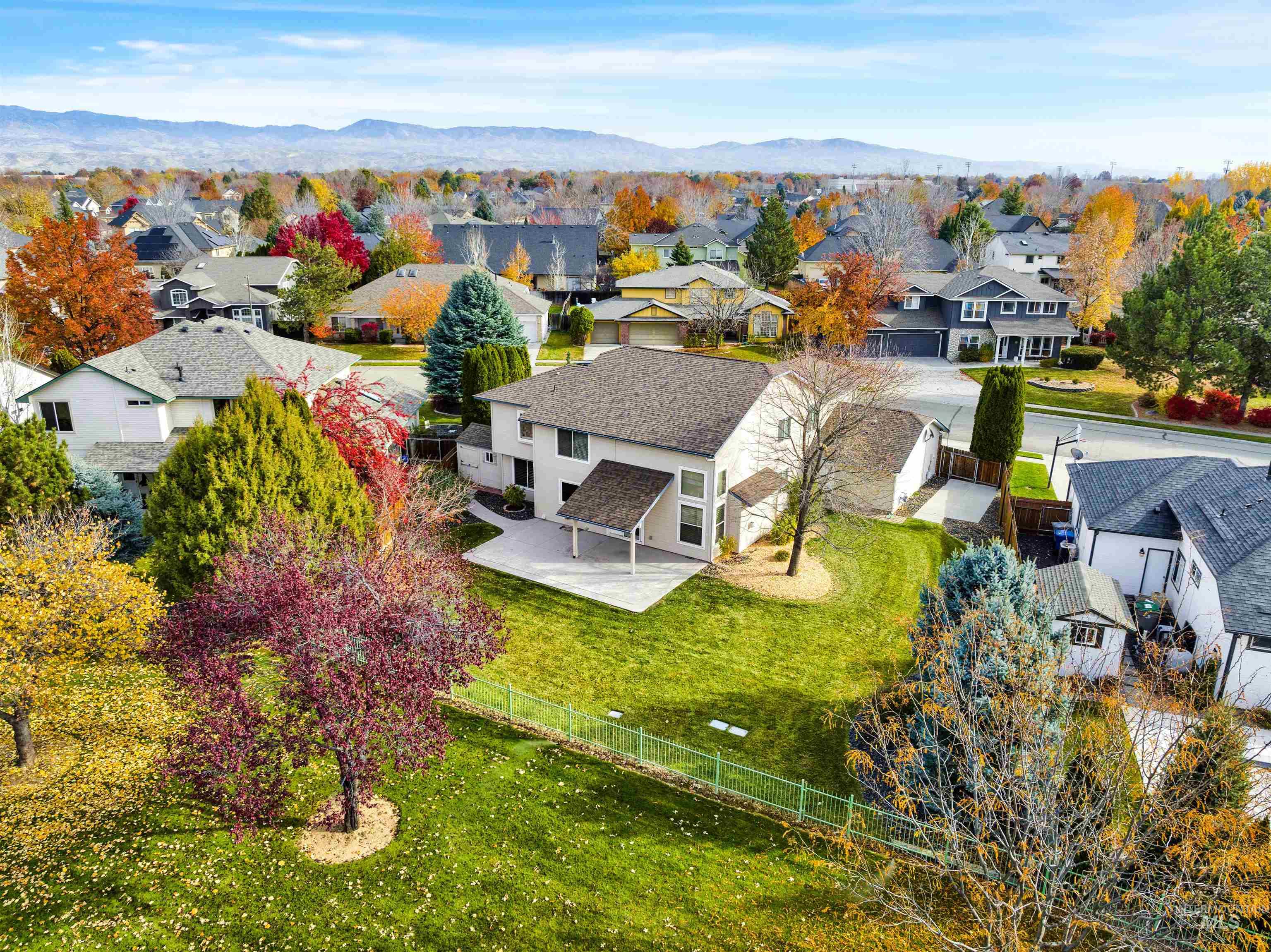 5241 N Maidstone Way, Boise, Idaho 83713, 4 Bedrooms, 3 Bathrooms, Residential For Sale, Price $675,000, 98968049