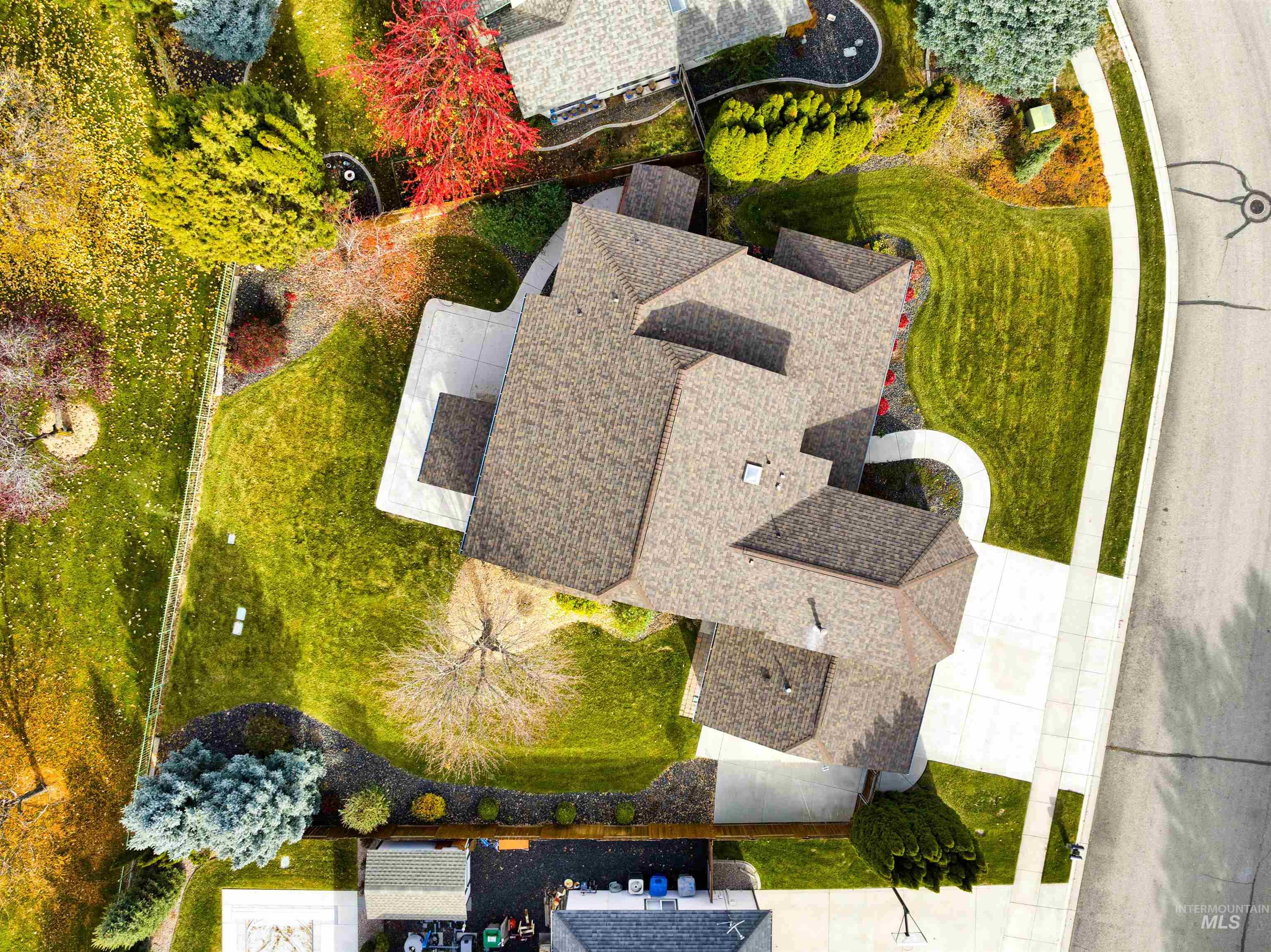 5241 N Maidstone Way, Boise, Idaho 83713, 4 Bedrooms, 3 Bathrooms, Residential For Sale, Price $675,000, 98968049