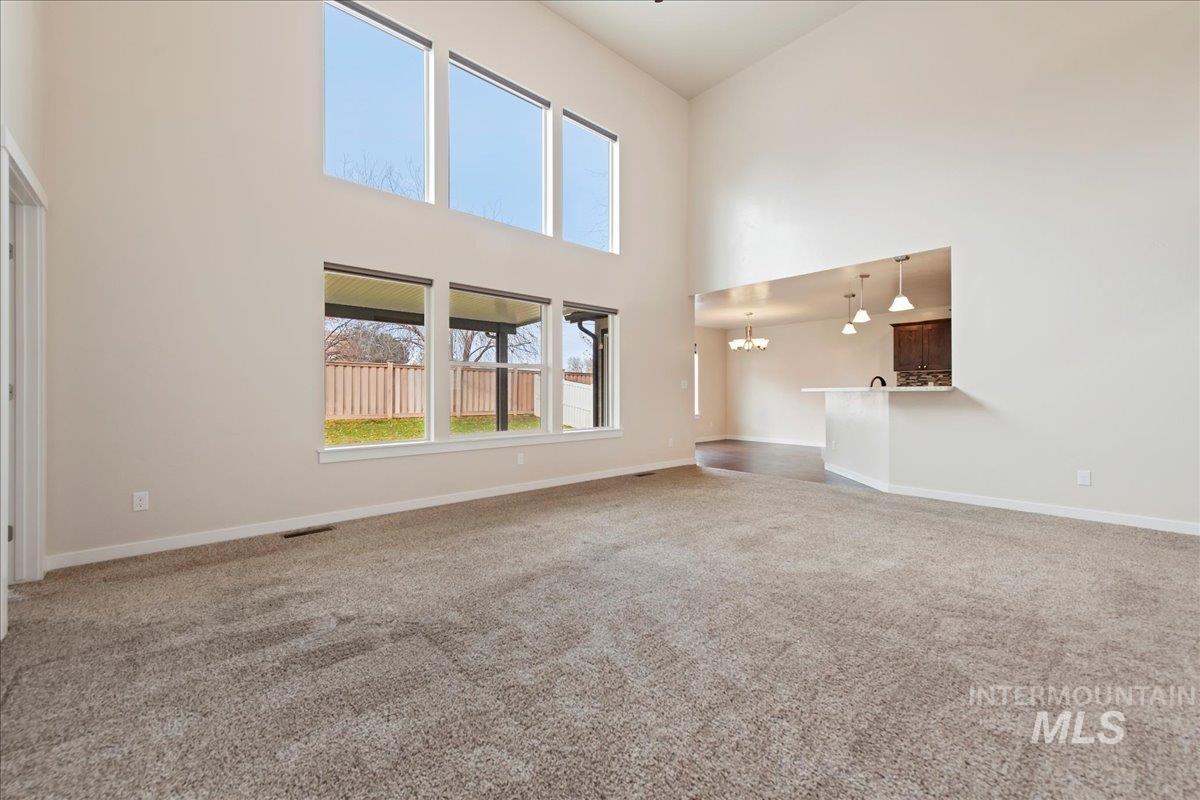 15673 Moosehorn Way, Caldwell, Idaho 83607, 4 Bedrooms, 3.5 Bathrooms, Residential For Sale, Price $560,000, 98968051