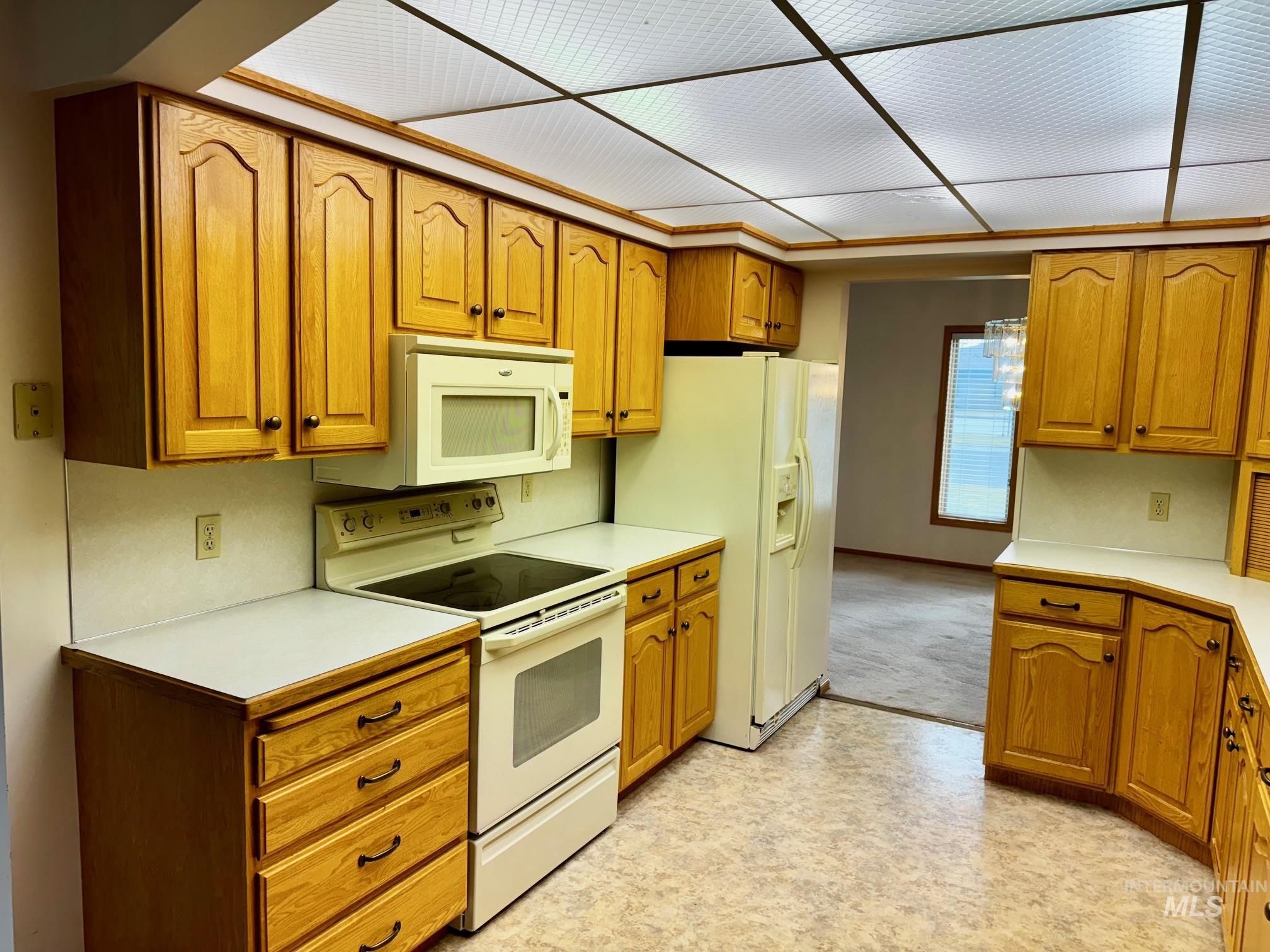 1142 Fairview Ave, Rupert, Idaho 83350, 3 Bedrooms, 3 Bathrooms, Residential For Sale, Price $434,000, 98968054