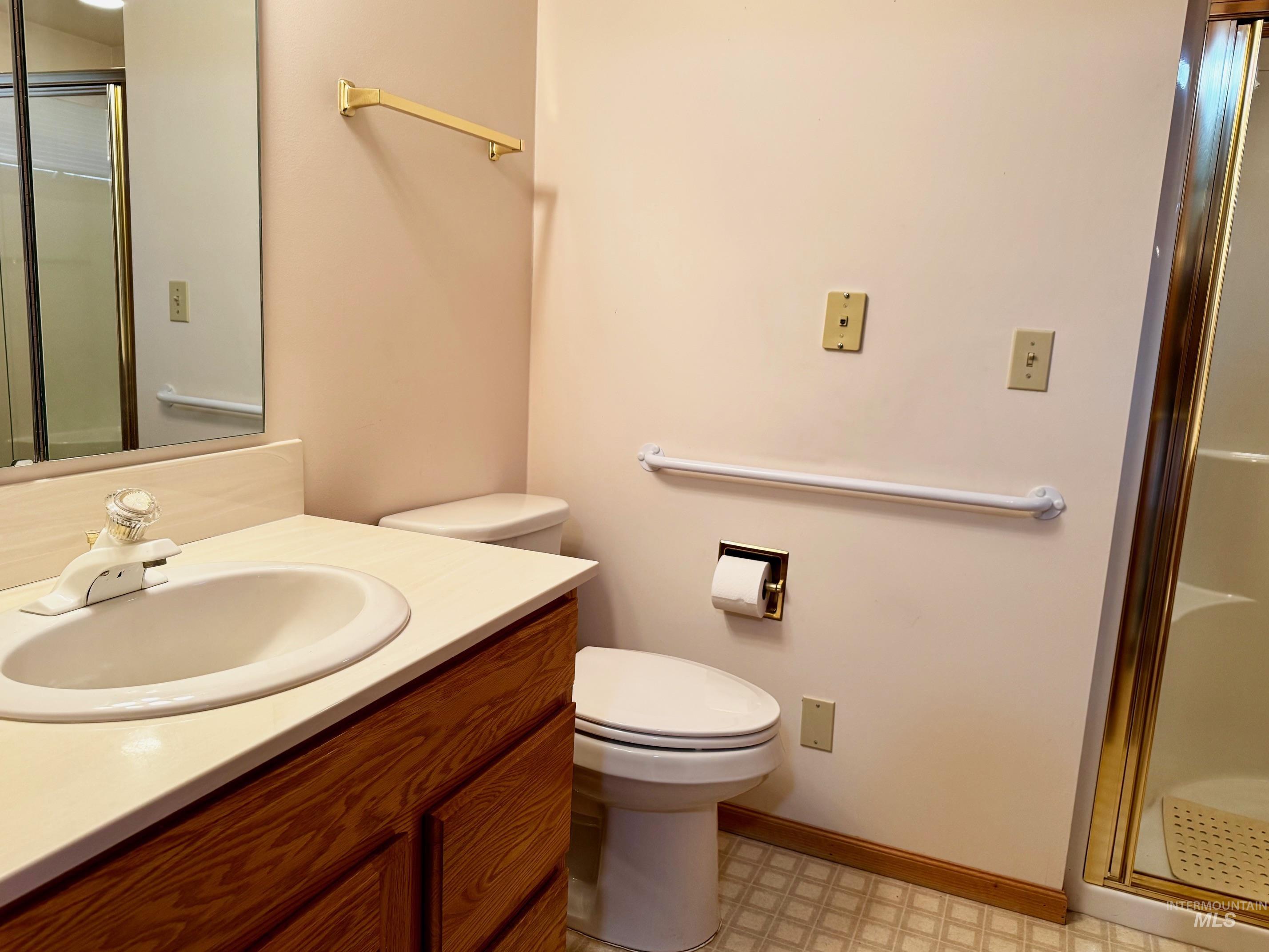 1142 Fairview Ave, Rupert, Idaho 83350, 3 Bedrooms, 3 Bathrooms, Residential For Sale, Price $434,000, 98968054