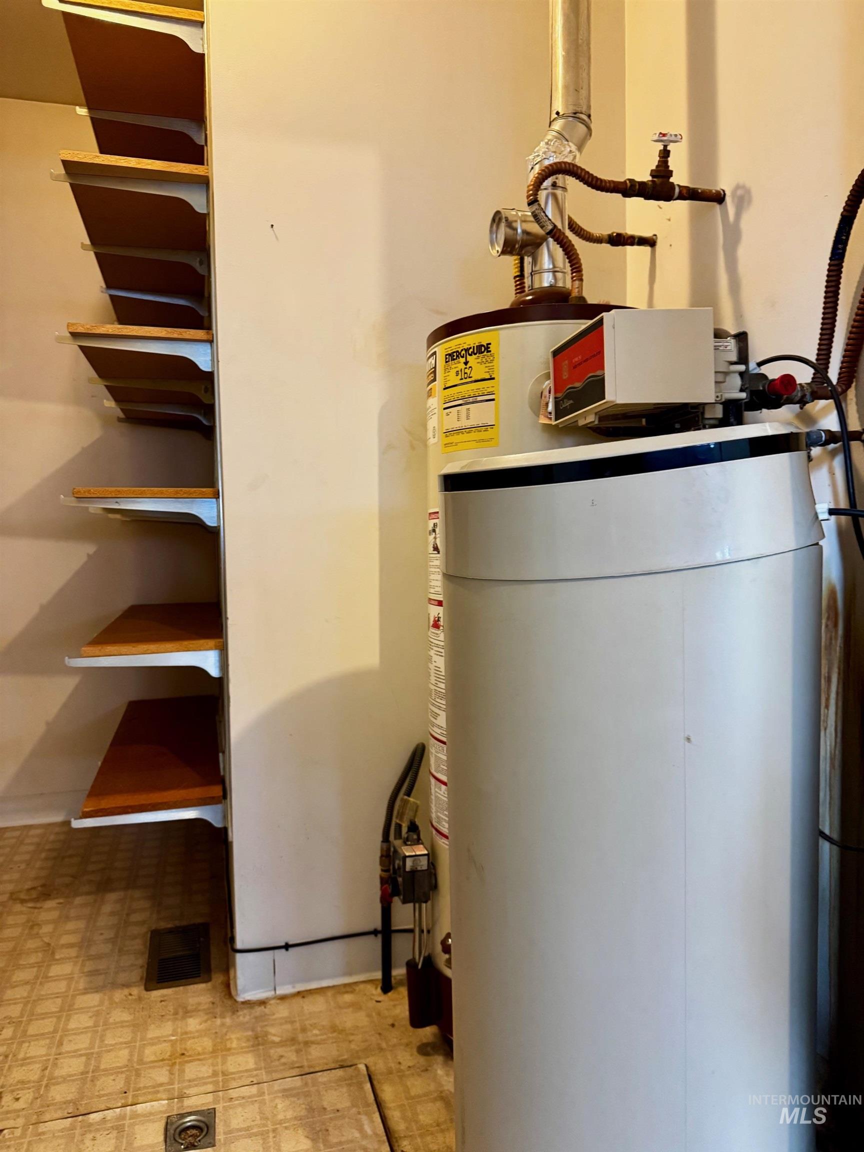 1142 Fairview Ave, Rupert, Idaho 83350, 3 Bedrooms, 3 Bathrooms, Residential For Sale, Price $434,000, 98968054