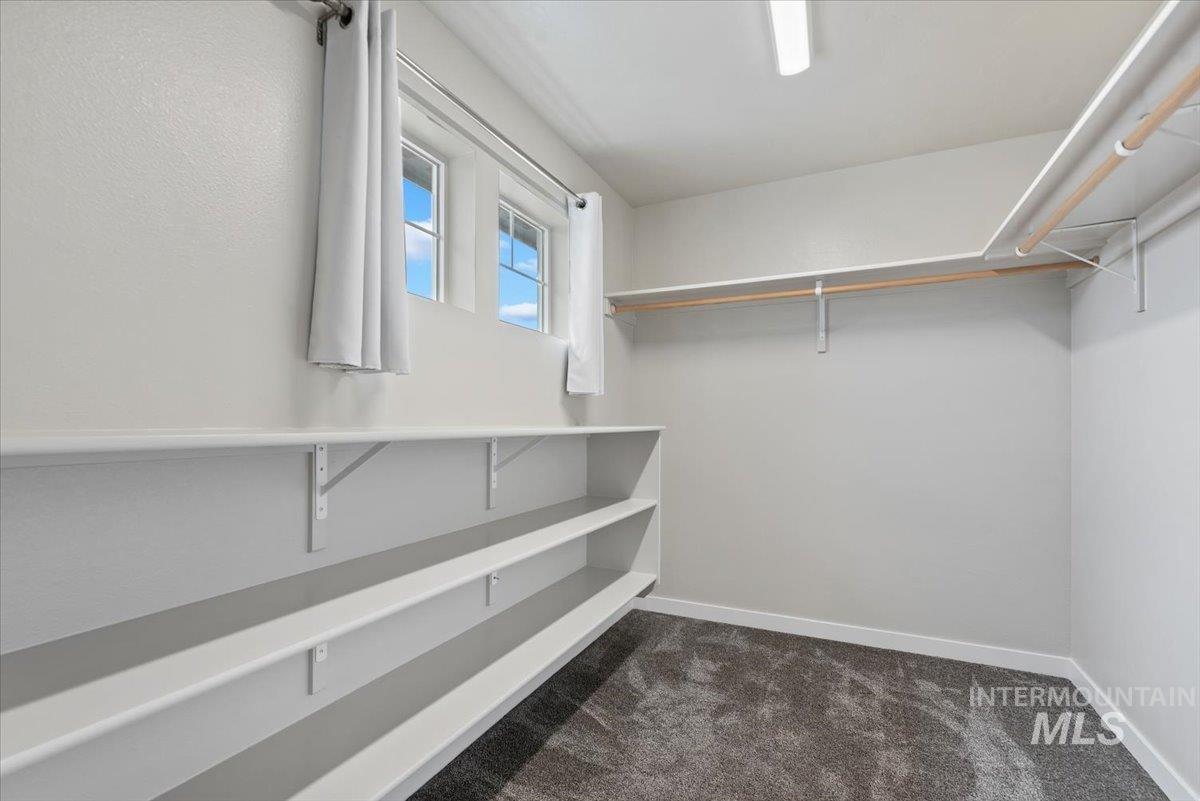 4660 W Everest St, Meridian, Idaho 83646, 3 Bedrooms, 2.5 Bathrooms, Residential For Sale, Price $469,900, 98968055