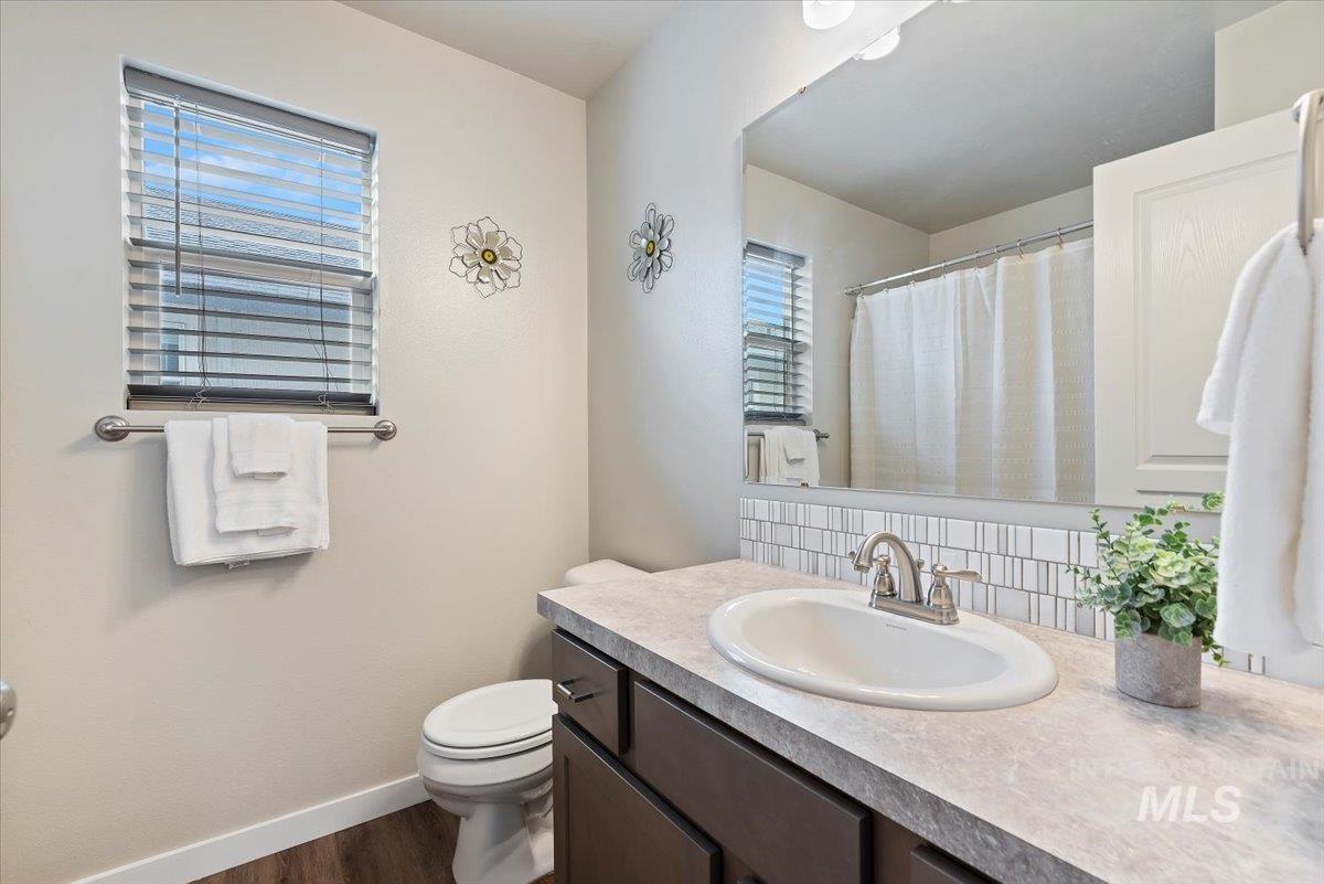 4660 W Everest St, Meridian, Idaho 83646, 3 Bedrooms, 2.5 Bathrooms, Residential For Sale, Price $469,900, 98968055