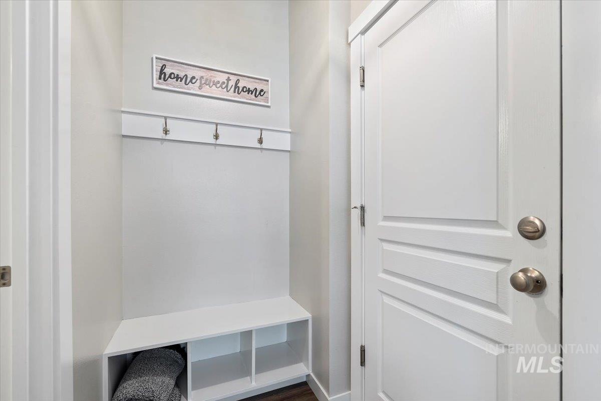 4660 W Everest St, Meridian, Idaho 83646, 3 Bedrooms, 2.5 Bathrooms, Residential For Sale, Price $469,900, 98968055