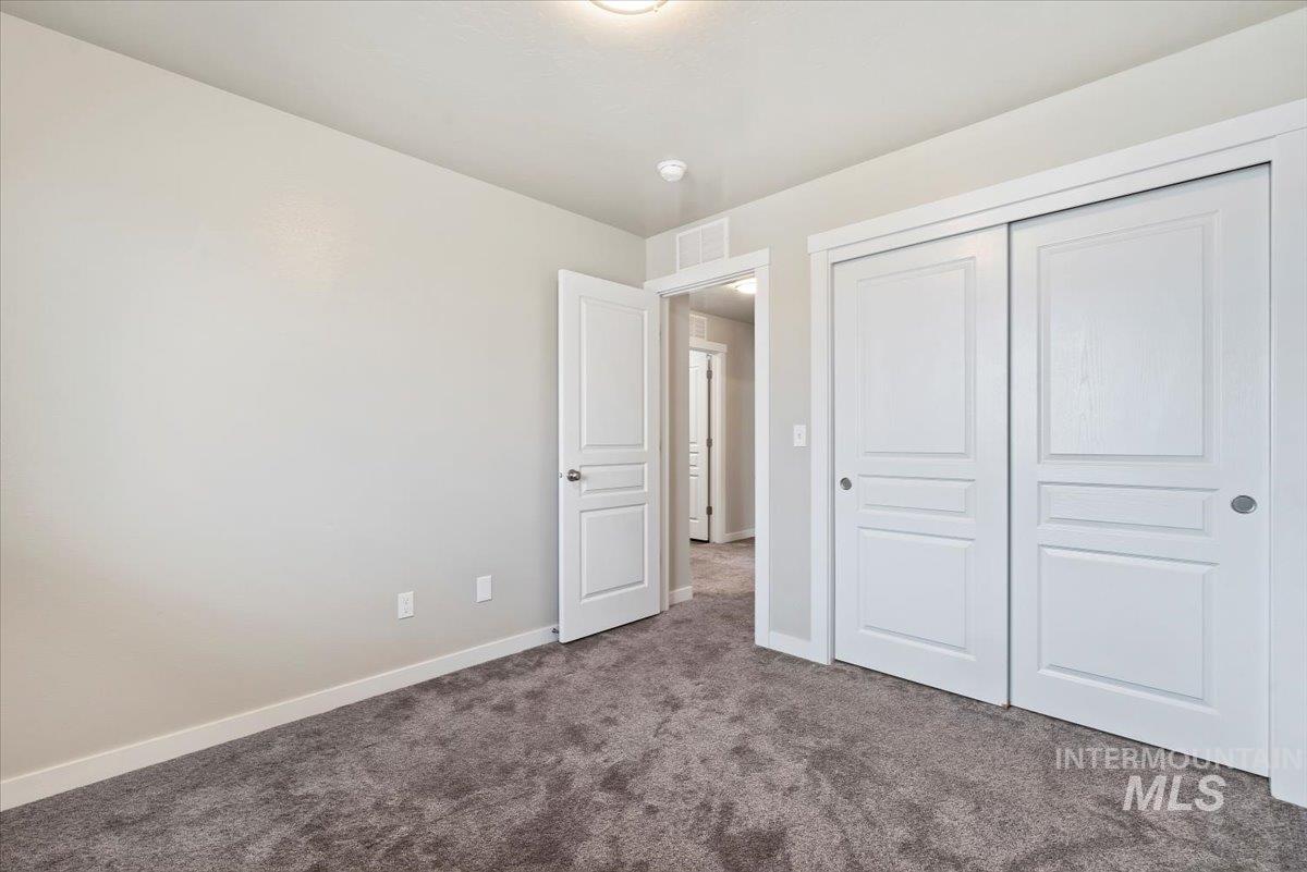 4660 W Everest St, Meridian, Idaho 83646, 3 Bedrooms, 2.5 Bathrooms, Residential For Sale, Price $469,900, 98968055