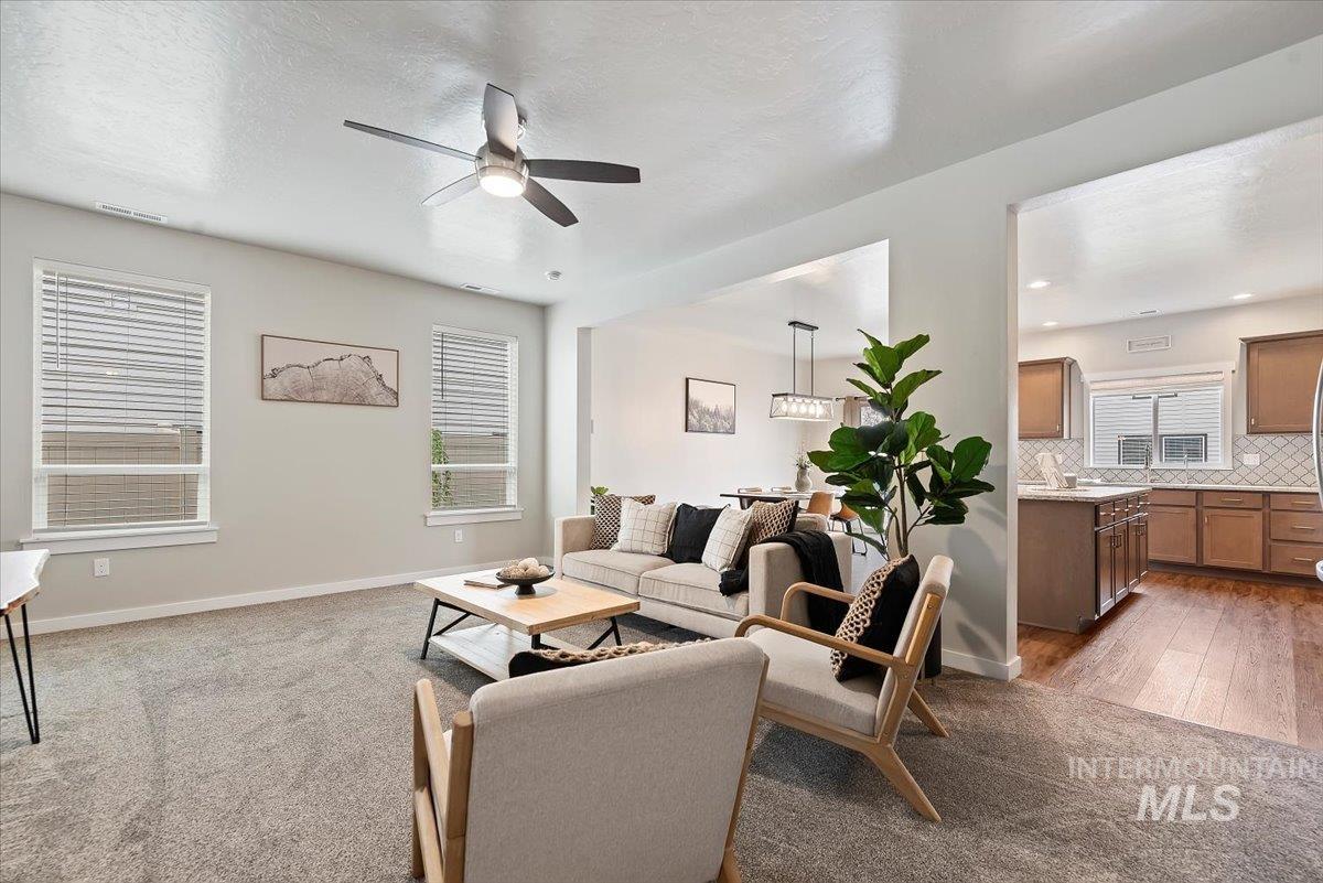 4660 W Everest St, Meridian, Idaho 83646, 3 Bedrooms, 2.5 Bathrooms, Residential For Sale, Price $469,900, 98968055