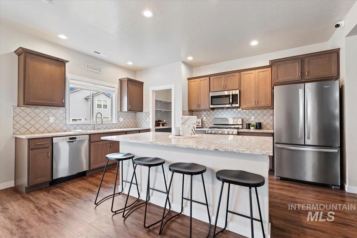 4660 W Everest St, Meridian, Idaho 83646, 3 Bedrooms, 2.5 Bathrooms, Residential For Sale, Price $469,900, 98968055