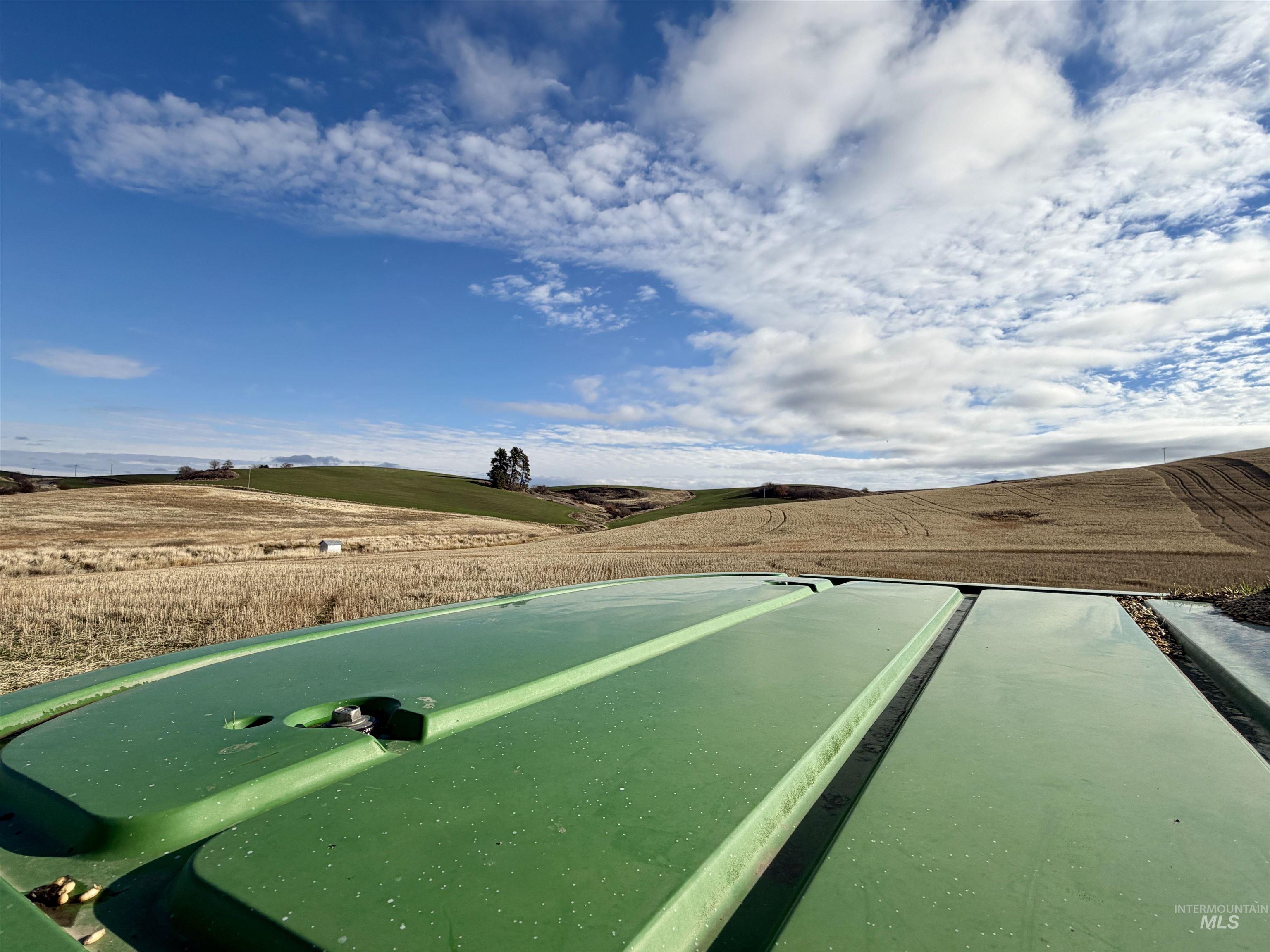 View of home's community