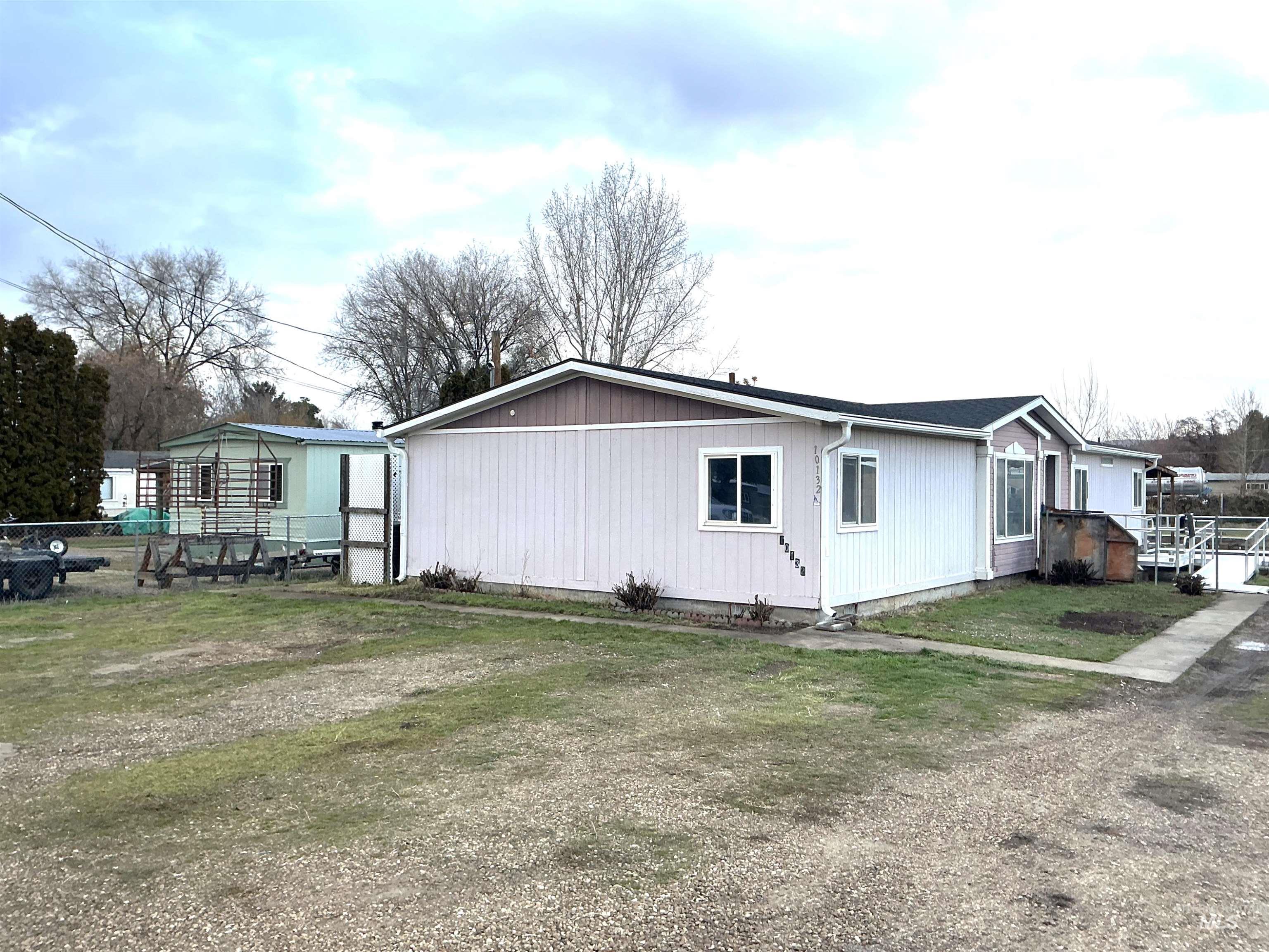 View of side of home