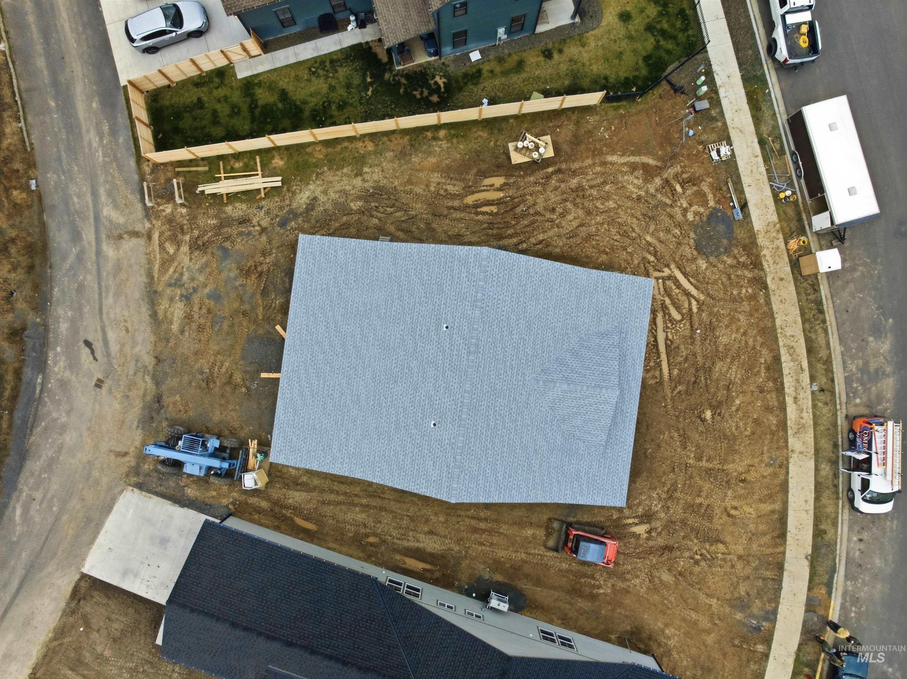 Aerial view of property and surrounding area