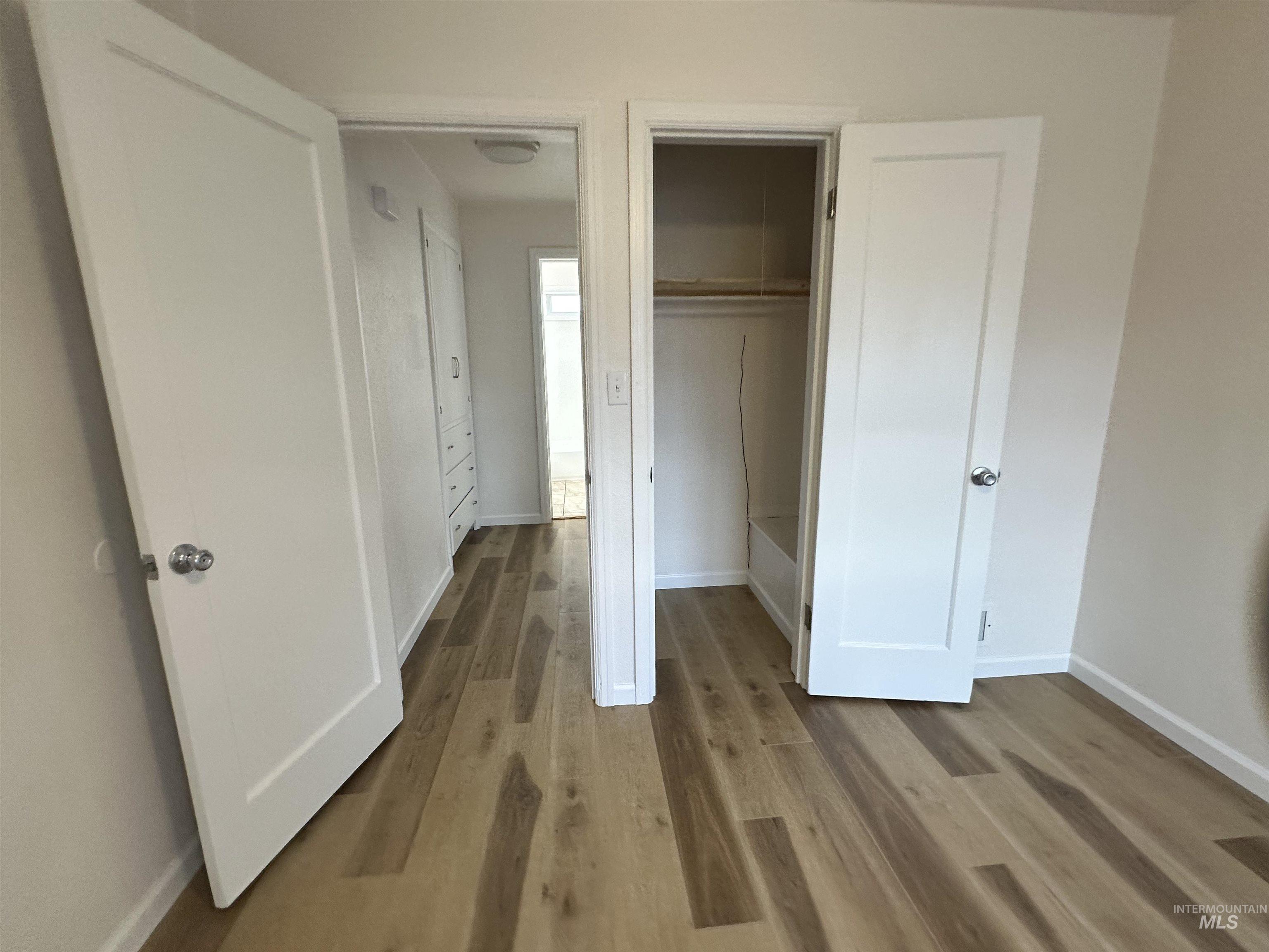 217 & 219 Oregon St, Gooding, Idaho 83330, 2 Bedrooms, 1 Bathroom, Residential Income For Sale, Price $315,000, 98968077