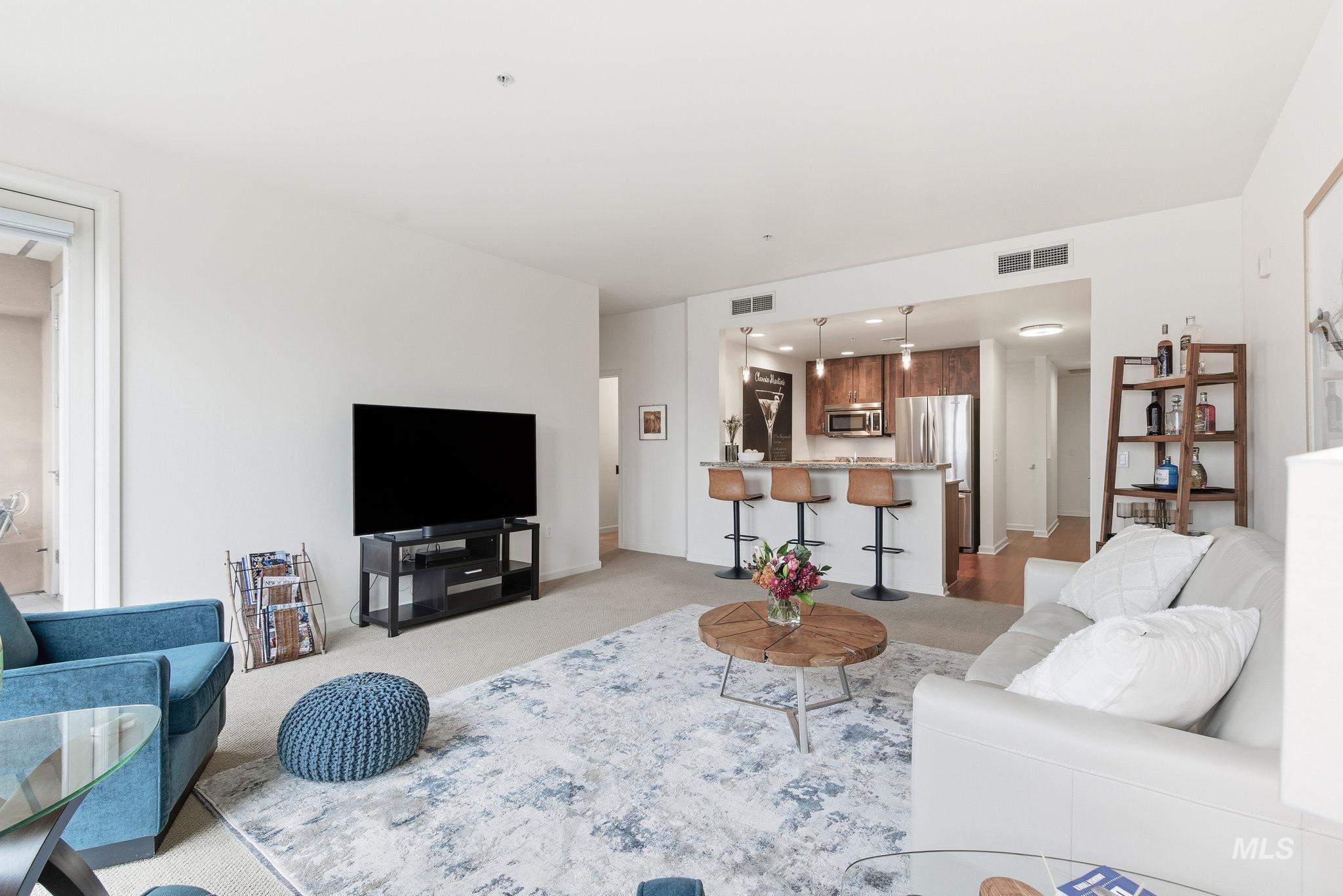 323 W Jefferson, Boise, Idaho 83702, 1 Bedroom, 1 Bathroom, Residential For Sale, Price $524,999, 98968079