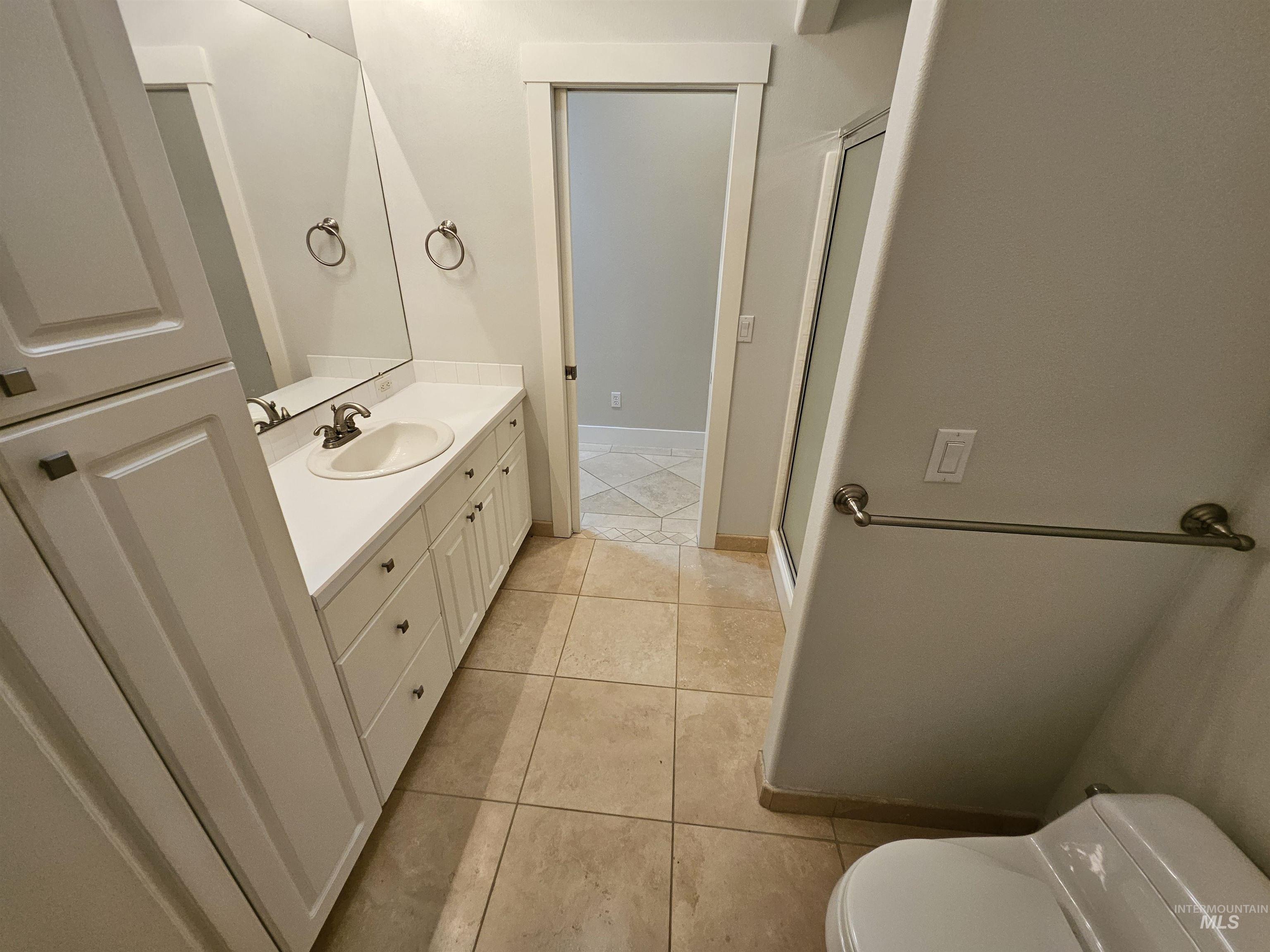 1964 E Summercove Dr, Meridian, Idaho 83646, 4 Bedrooms, 3.5 Bathrooms, Residential For Sale, Price $865,000, 98968084