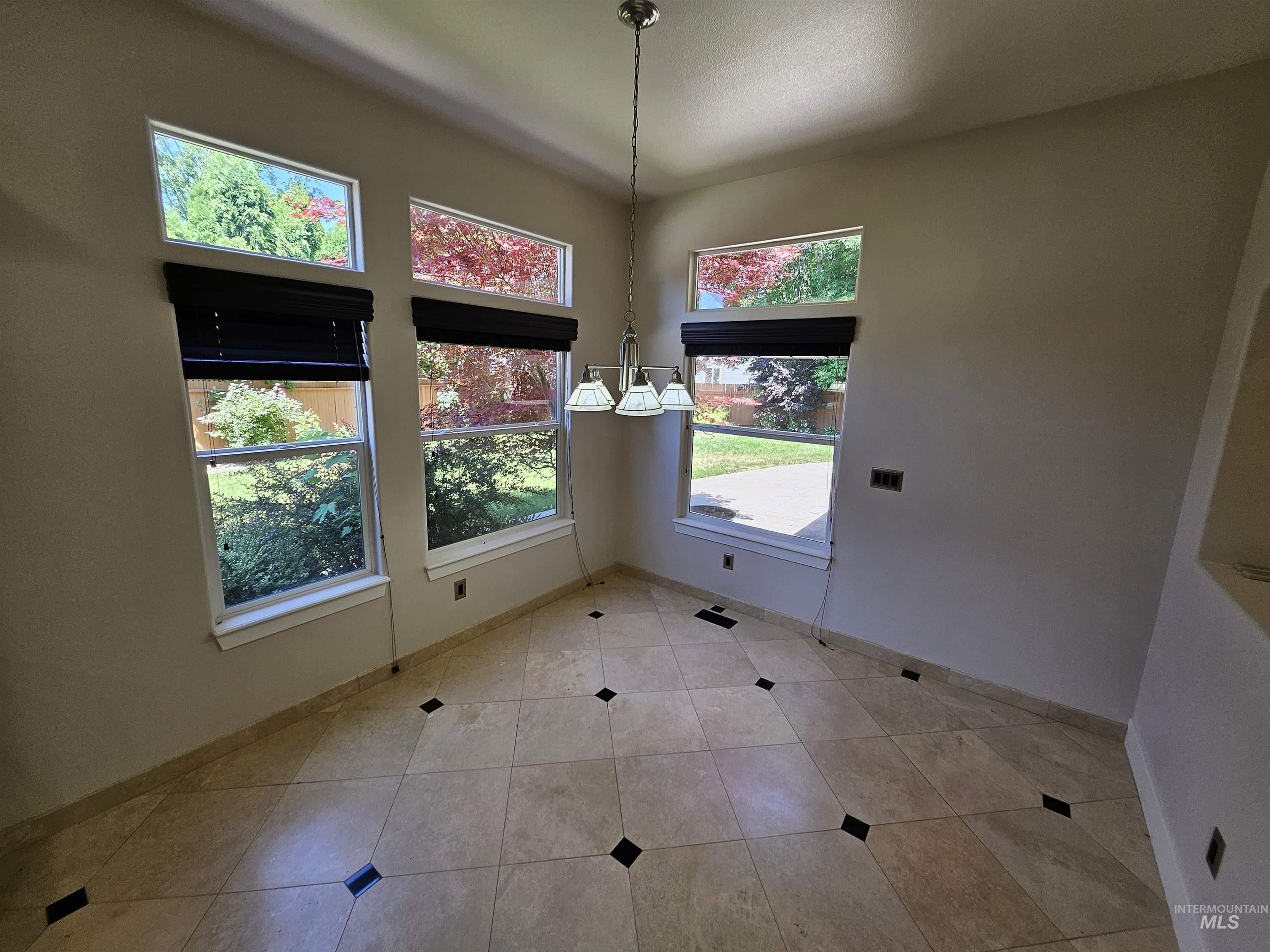 1964 E Summercove Dr, Meridian, Idaho 83646, 4 Bedrooms, 3.5 Bathrooms, Residential For Sale, Price $865,000, 98968084