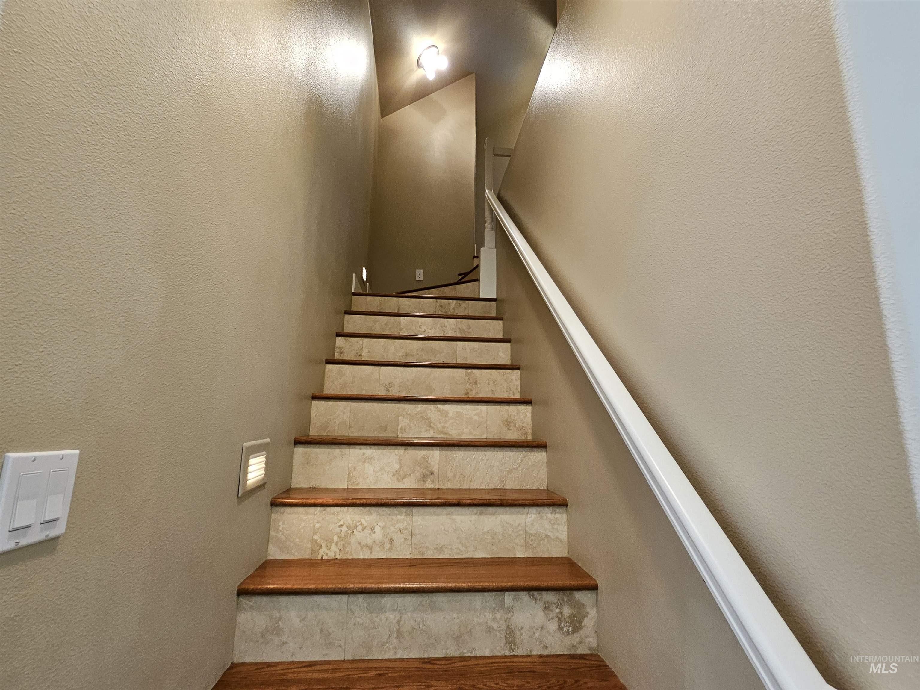 1964 E Summercove Dr, Meridian, Idaho 83646, 4 Bedrooms, 3.5 Bathrooms, Residential For Sale, Price $865,000, 98968084