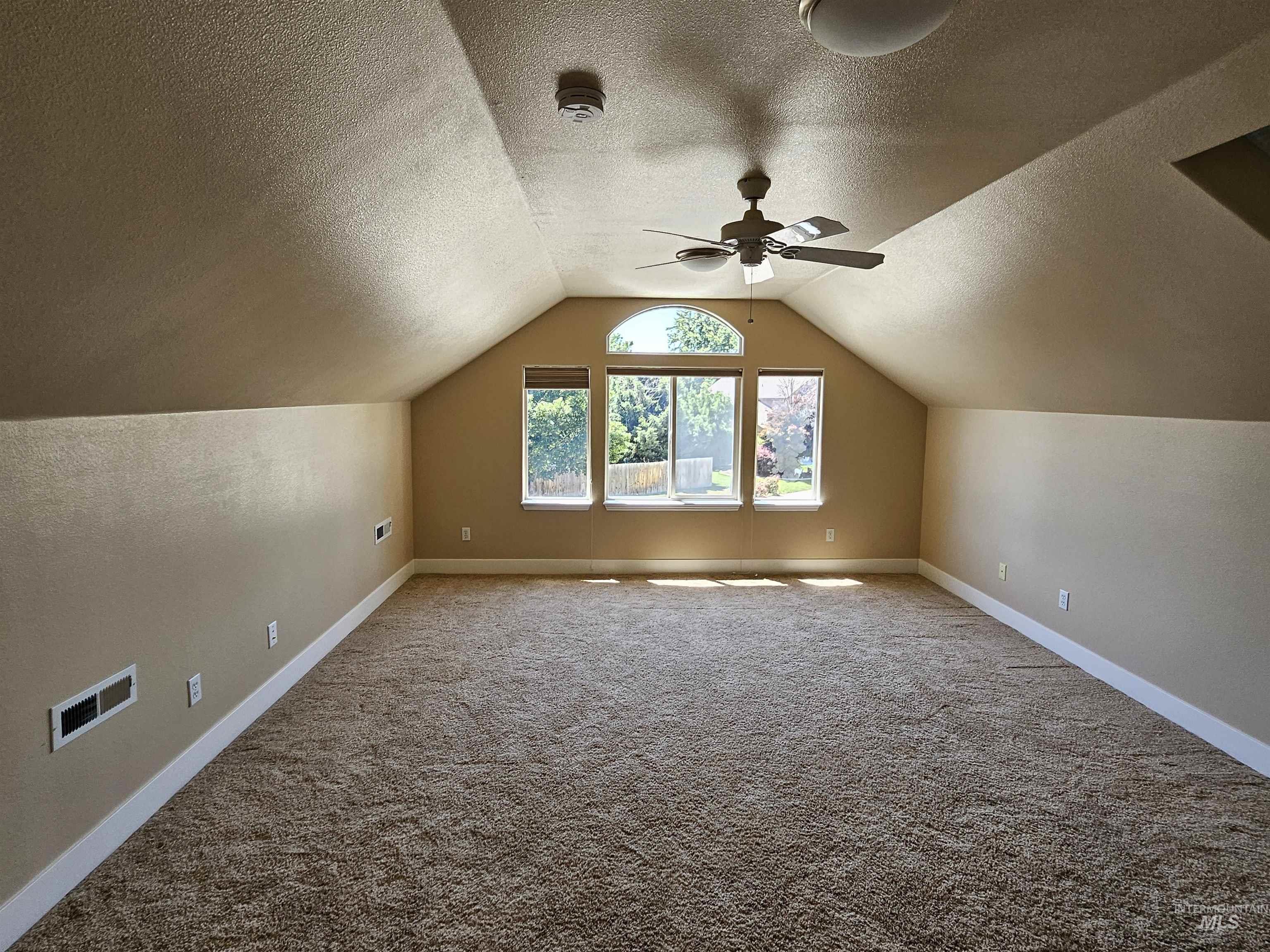 1964 E Summercove Dr, Meridian, Idaho 83646, 4 Bedrooms, 3.5 Bathrooms, Residential For Sale, Price $865,000, 98968084