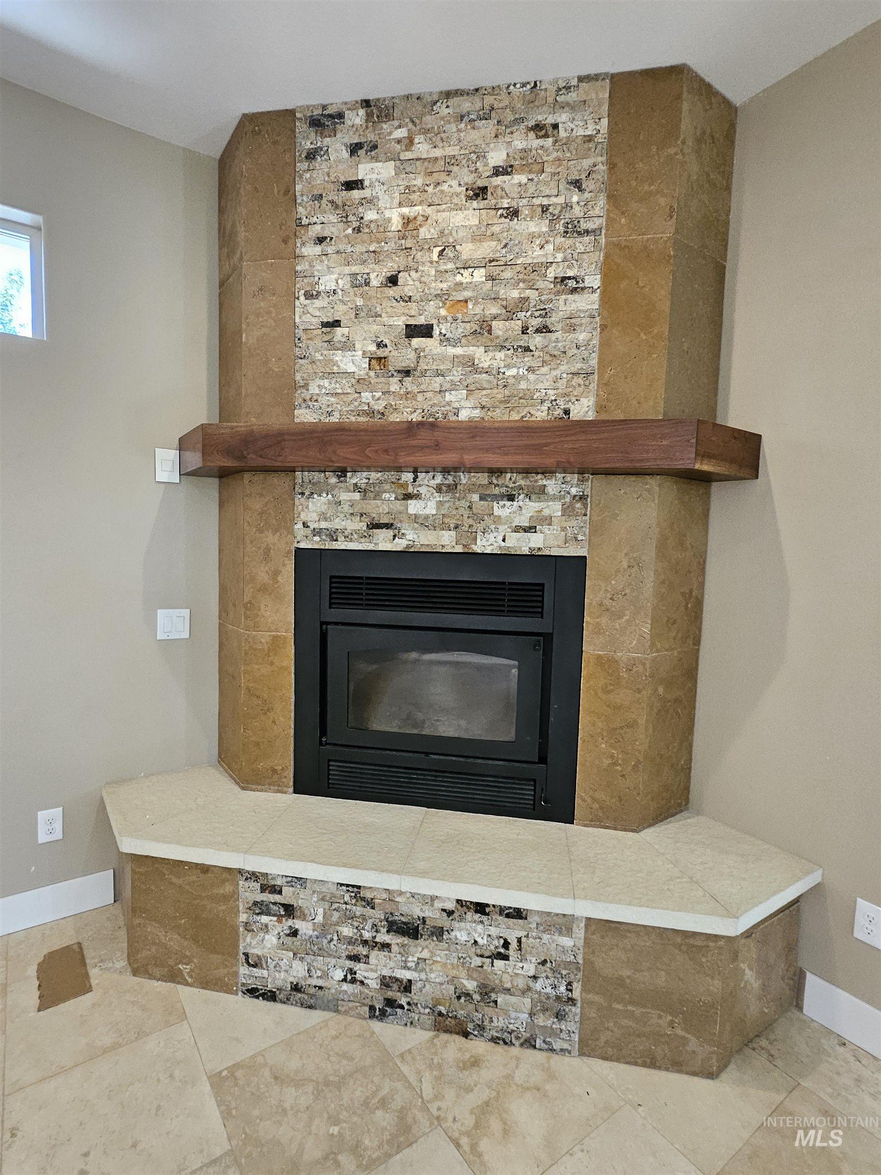 1964 E Summercove Dr, Meridian, Idaho 83646, 4 Bedrooms, 3.5 Bathrooms, Residential For Sale, Price $865,000, 98968084