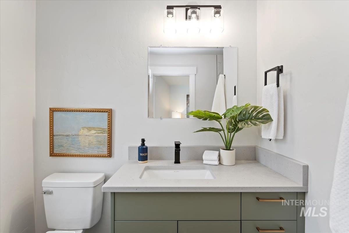 11694 W Bird Rock Dr, Nampa, Idaho 83686, 3 Bedrooms, 2.5 Bathrooms, Residential For Sale, Price $409,900, 98968087