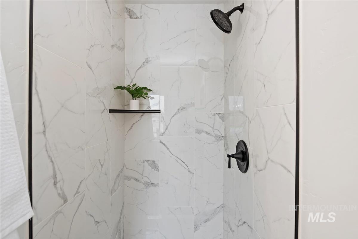 11694 W Bird Rock Dr, Nampa, Idaho 83686, 3 Bedrooms, 2.5 Bathrooms, Residential For Sale, Price $409,900, 98968087