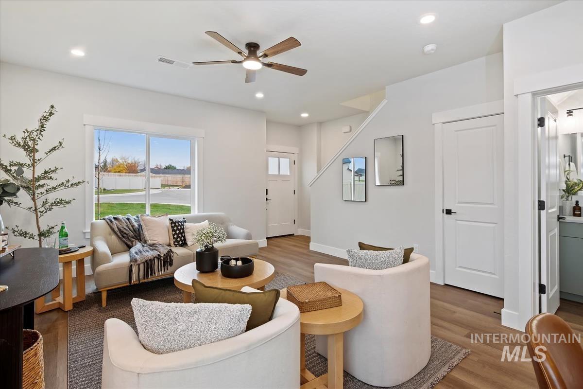 11694 W Bird Rock Dr, Nampa, Idaho 83686, 3 Bedrooms, 2.5 Bathrooms, Residential For Sale, Price $409,900, 98968087