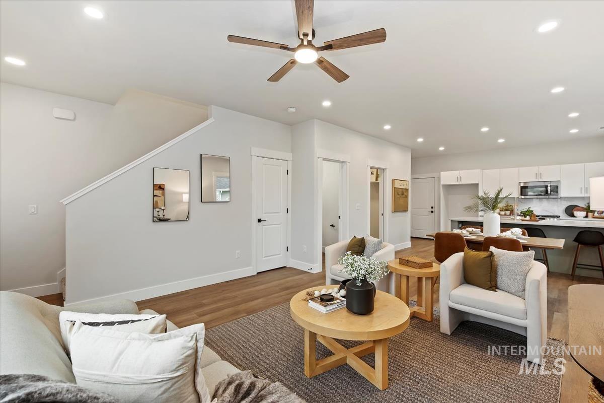 11694 W Bird Rock Dr, Nampa, Idaho 83686, 3 Bedrooms, 2.5 Bathrooms, Residential For Sale, Price $409,900, 98968087