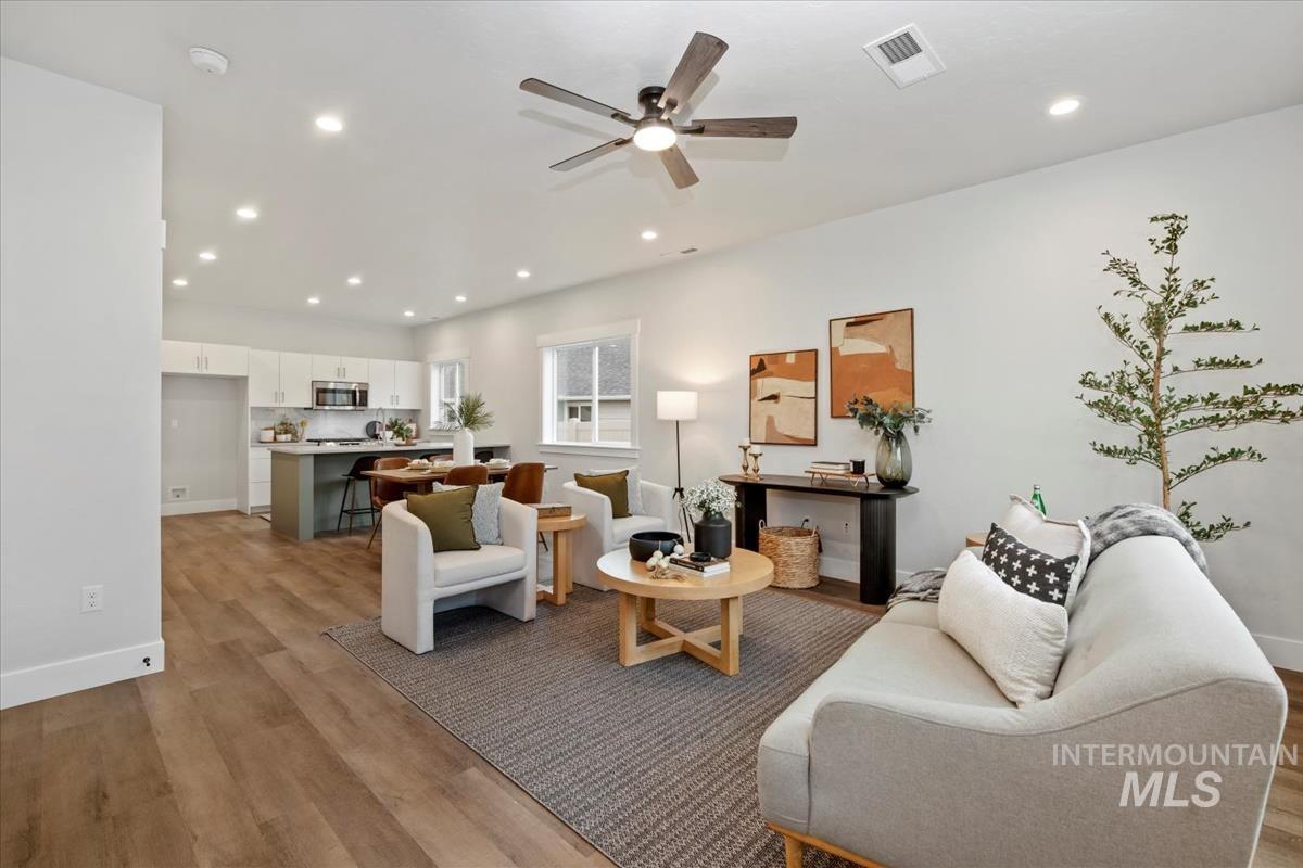 11694 W Bird Rock Dr, Nampa, Idaho 83686, 3 Bedrooms, 2.5 Bathrooms, Residential For Sale, Price $409,900, 98968087