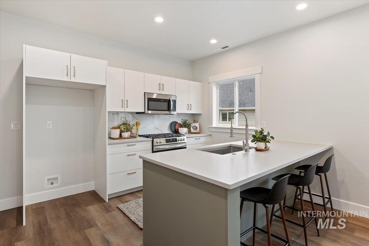 11694 W Bird Rock Dr, Nampa, Idaho 83686, 3 Bedrooms, 2.5 Bathrooms, Residential For Sale, Price $409,900, 98968087