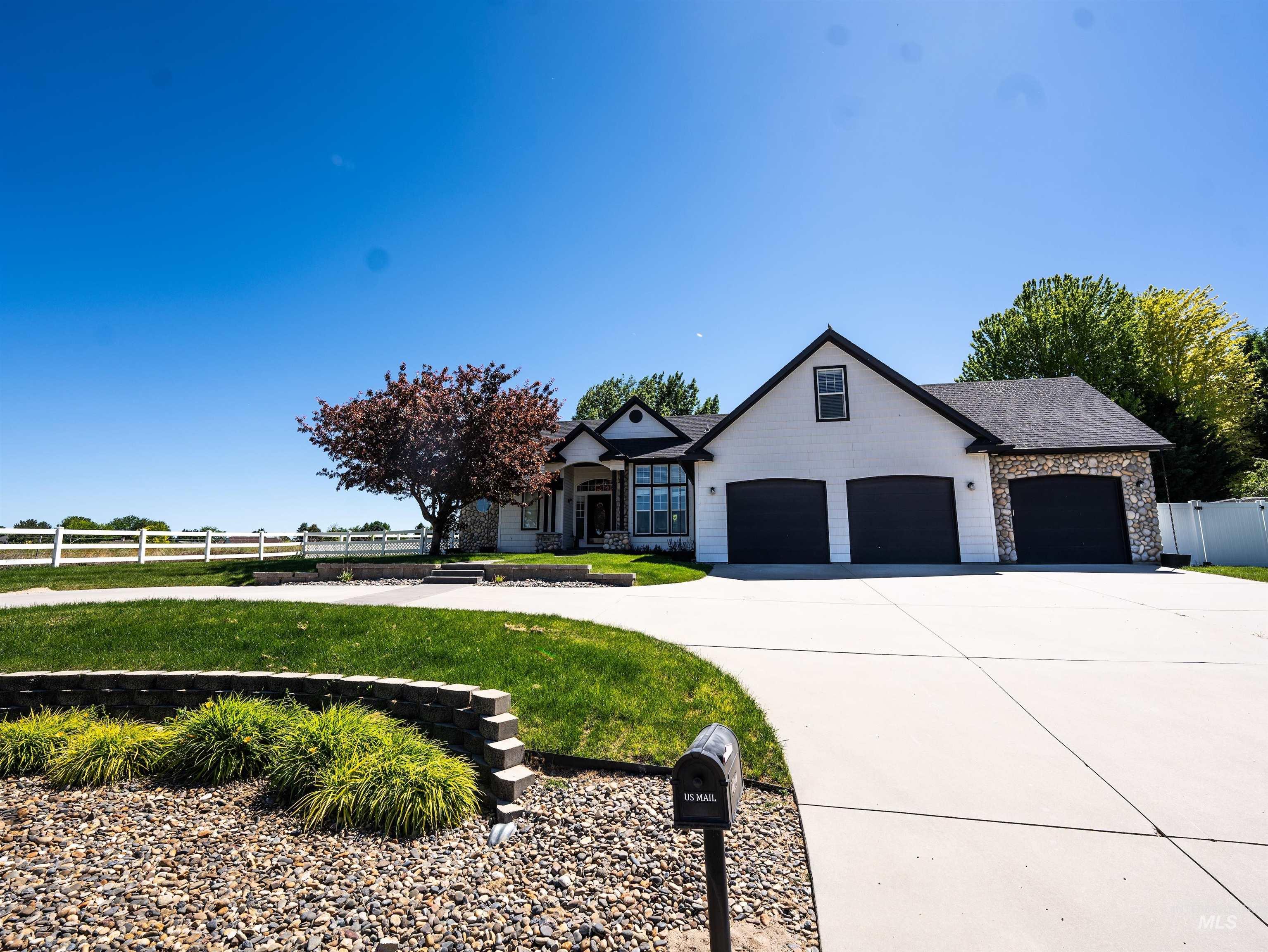 15210 Widgeon, Caldwell, Idaho 83607, 3 Bedrooms, 2 Bathrooms, Residential For Sale, Price $599,900, 98968088