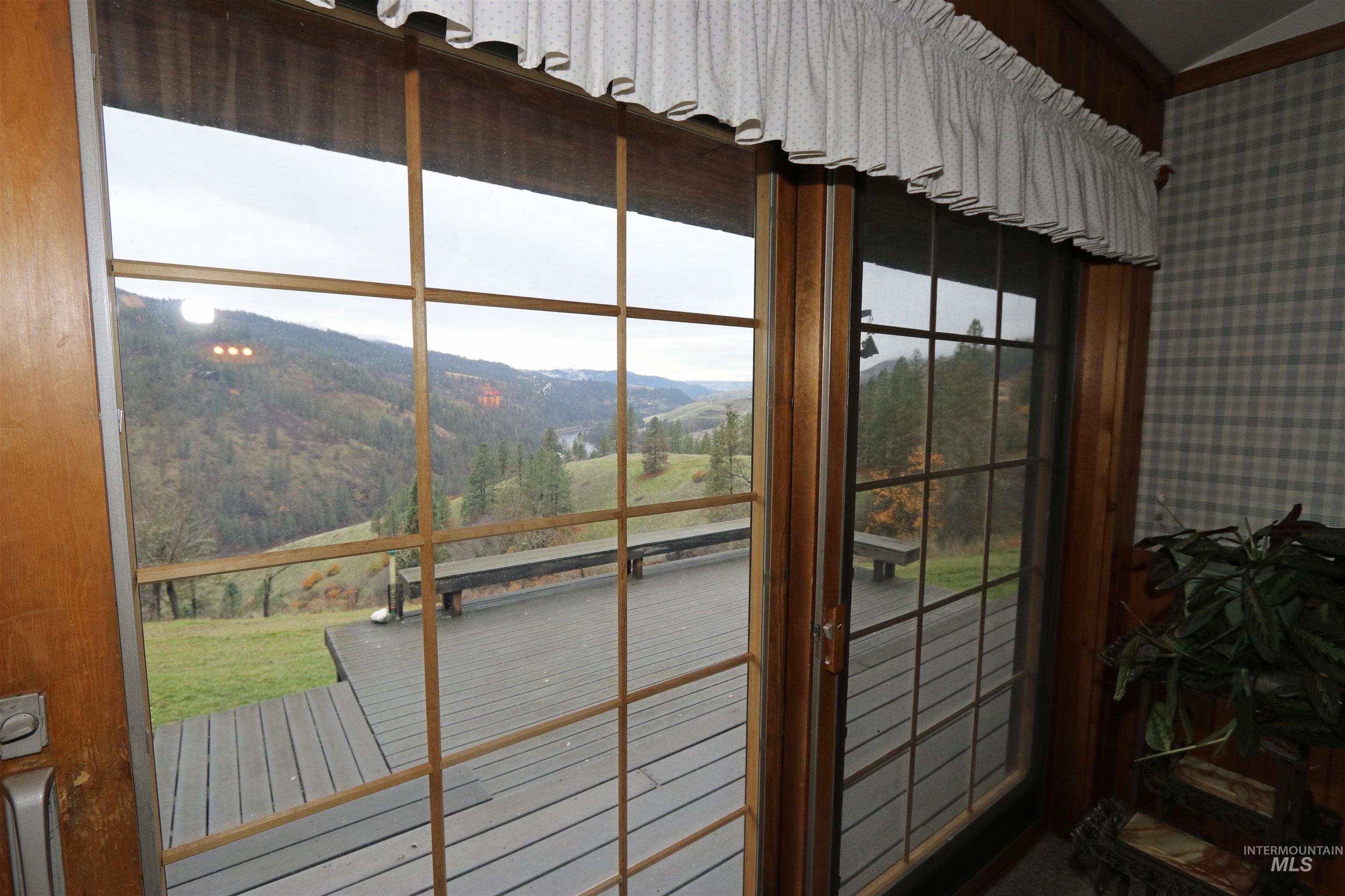 20044 Orchard Lane, Lenore, Idaho 83541, 2 Bedrooms, 2 Bathrooms, Residential For Sale, Price $850,000, 98968090