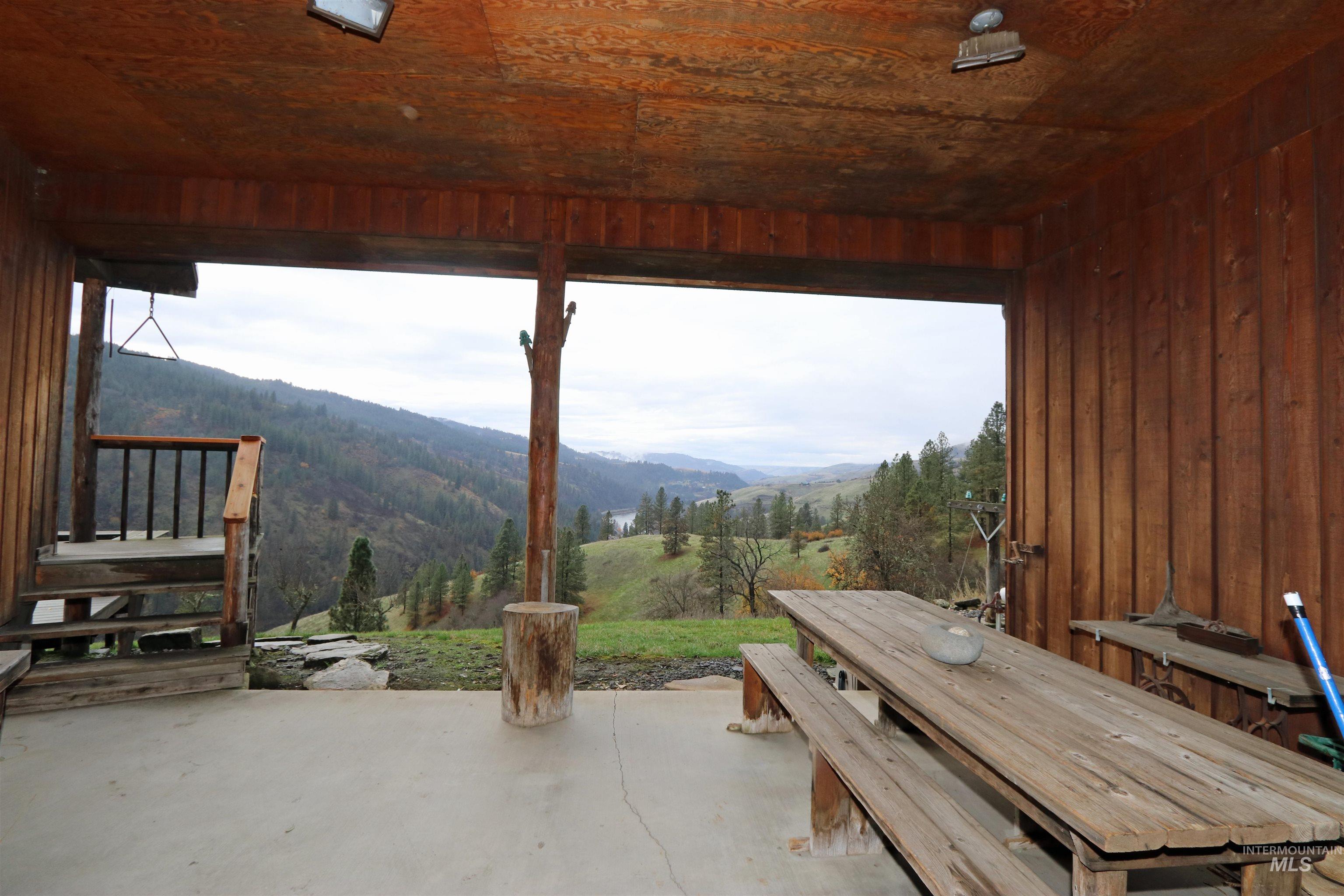 20044 Orchard Lane, Lenore, Idaho 83541, 2 Bedrooms, 2 Bathrooms, Residential For Sale, Price $850,000, 98968090