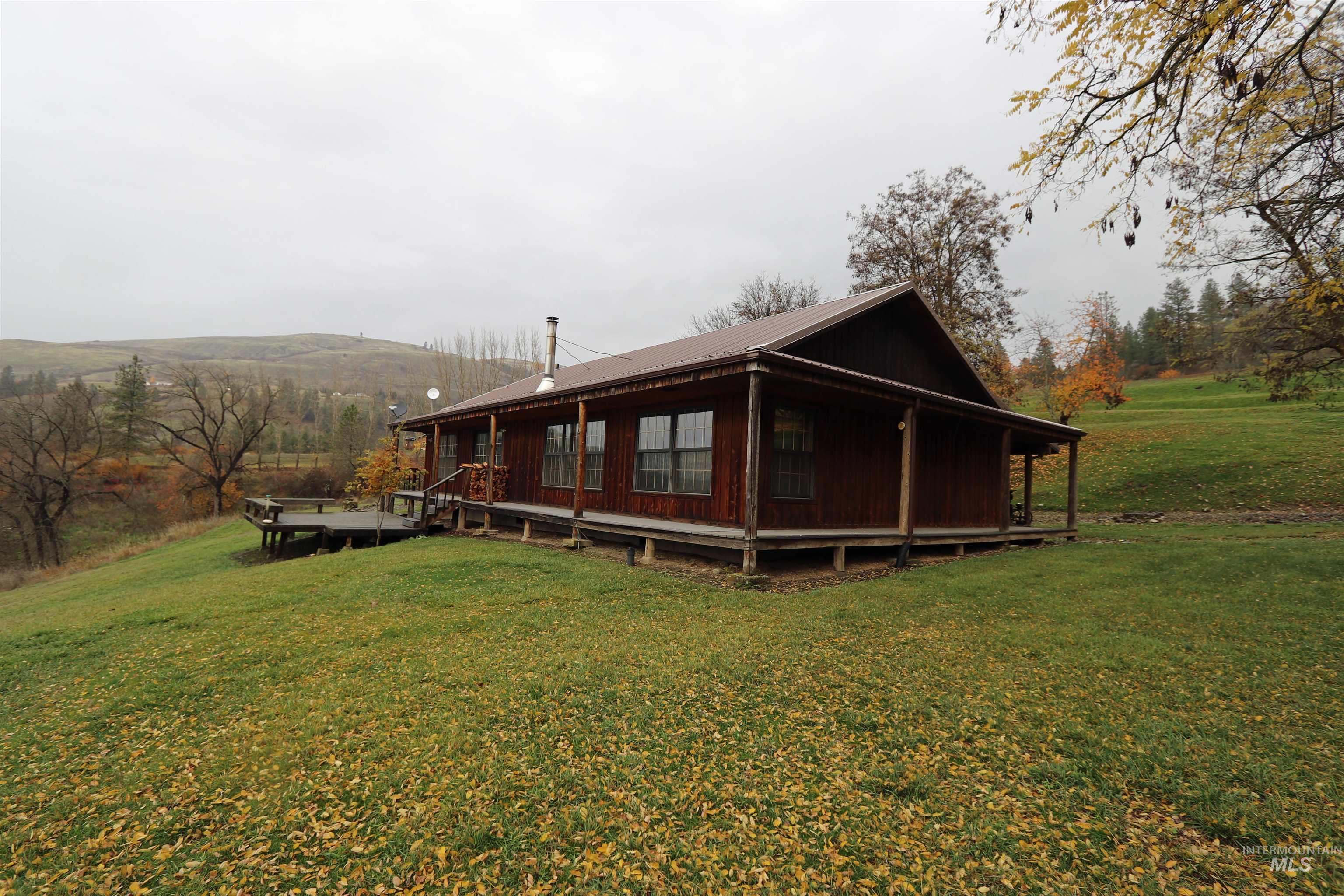 20044 Orchard Lane, Lenore, Idaho 83541, 2 Bedrooms, 2 Bathrooms, Residential For Sale, Price $850,000, 98968090