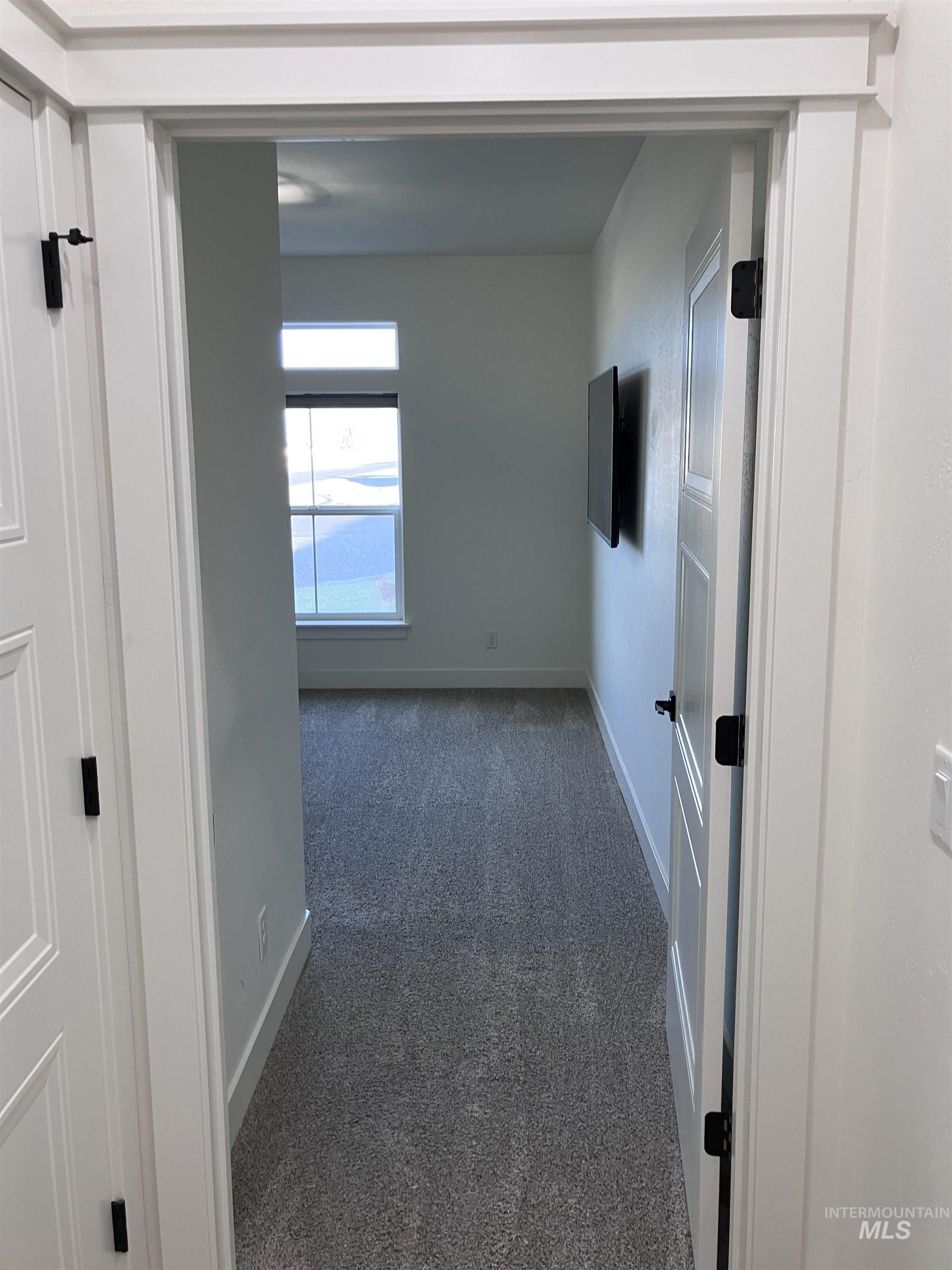 4089 N 2280 E, Filer, Idaho 83328, 5 Bedrooms, 3 Bathrooms, Residential For Sale, Price $899,000, 98968091