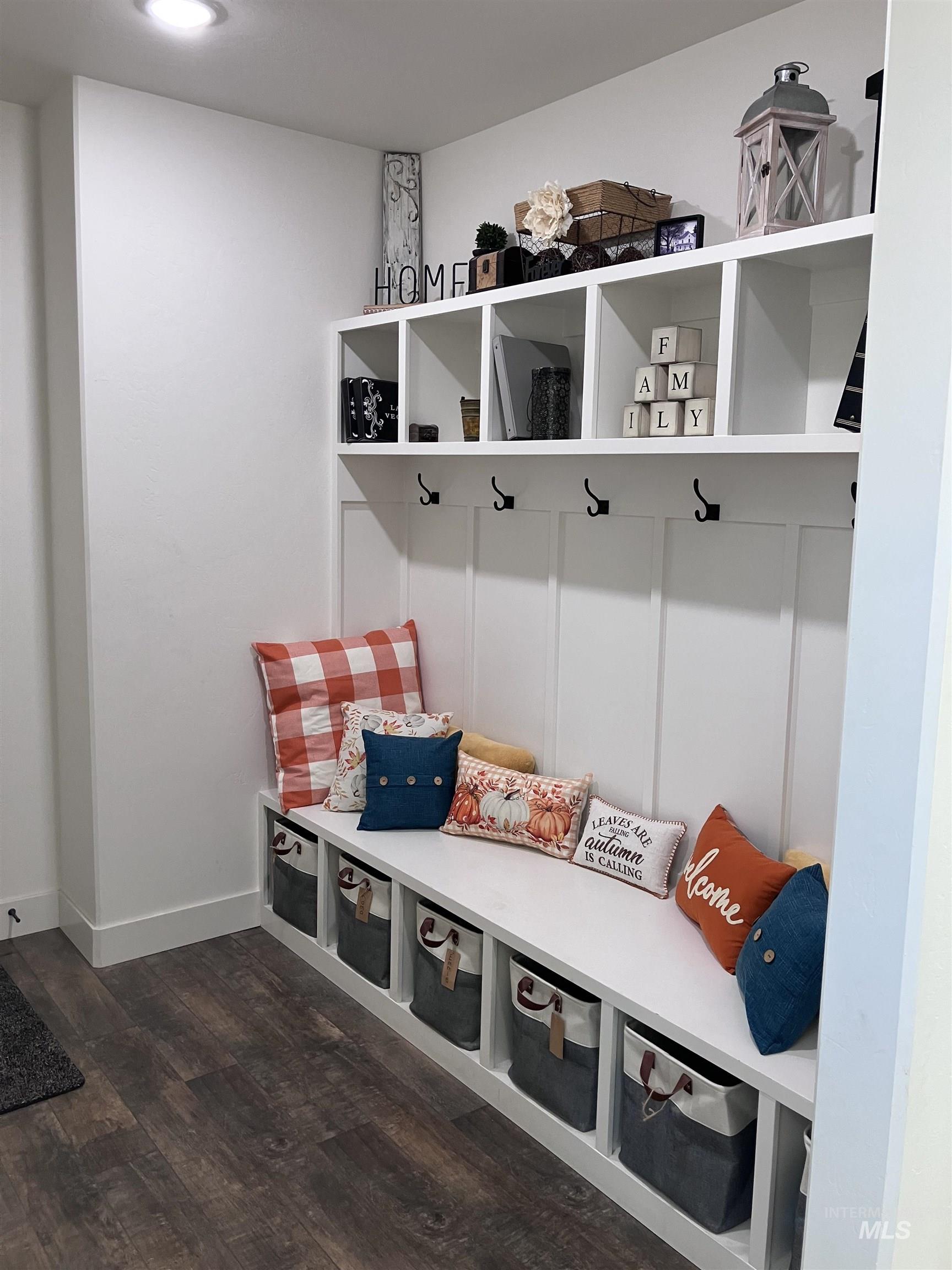 4089 N 2280 E, Filer, Idaho 83328, 5 Bedrooms, 3 Bathrooms, Residential For Sale, Price $899,000, 98968091