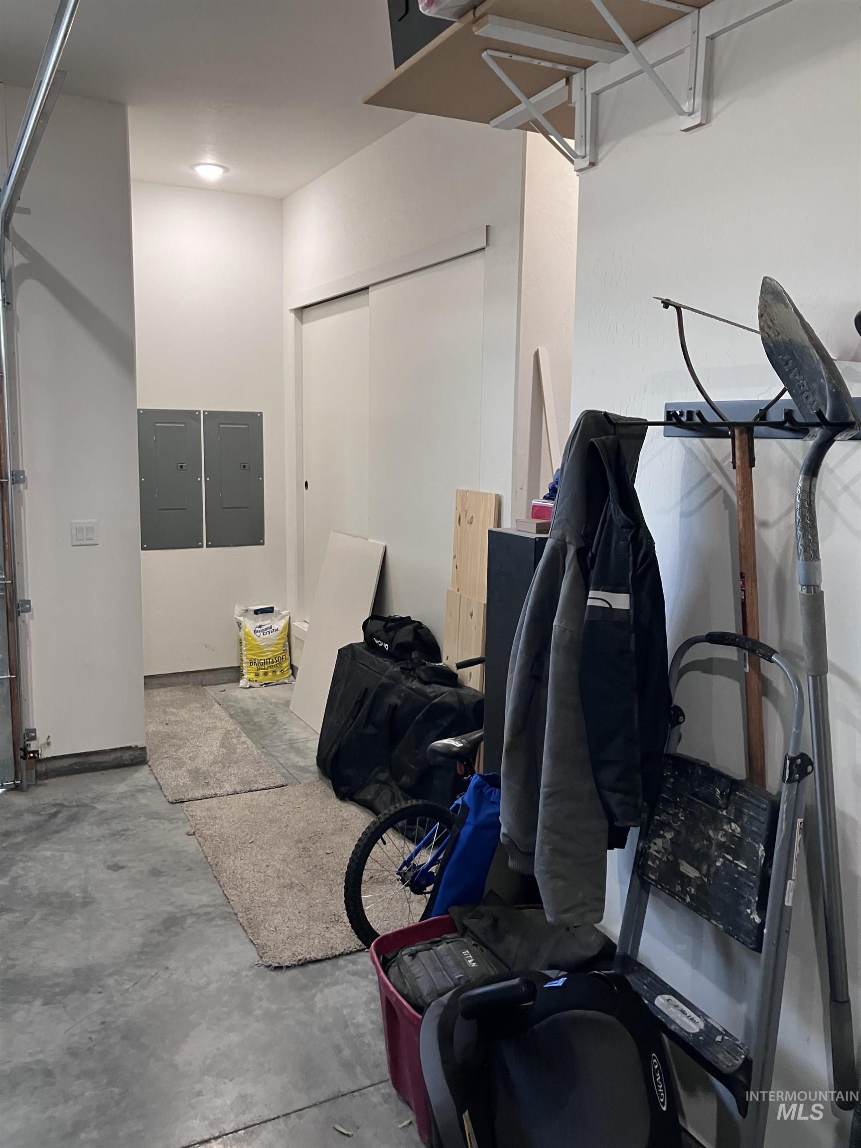 4089 N 2280 E, Filer, Idaho 83328, 5 Bedrooms, 3 Bathrooms, Residential For Sale, Price $899,000, 98968091