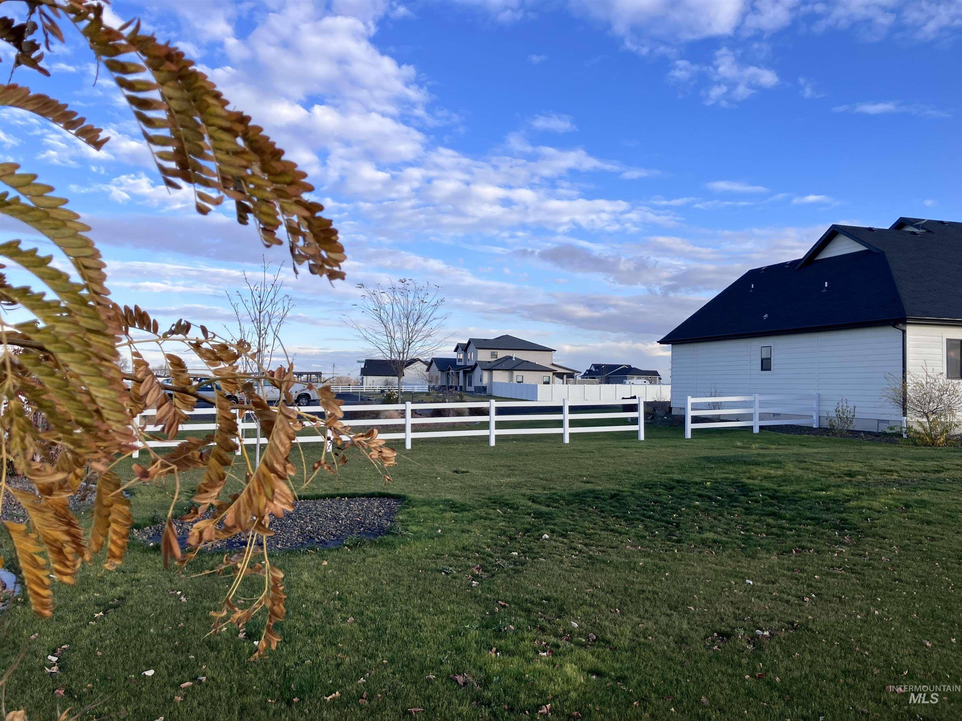 4089 N 2280 E, Filer, Idaho 83328, 5 Bedrooms, 3 Bathrooms, Residential For Sale, Price $899,000, 98968091