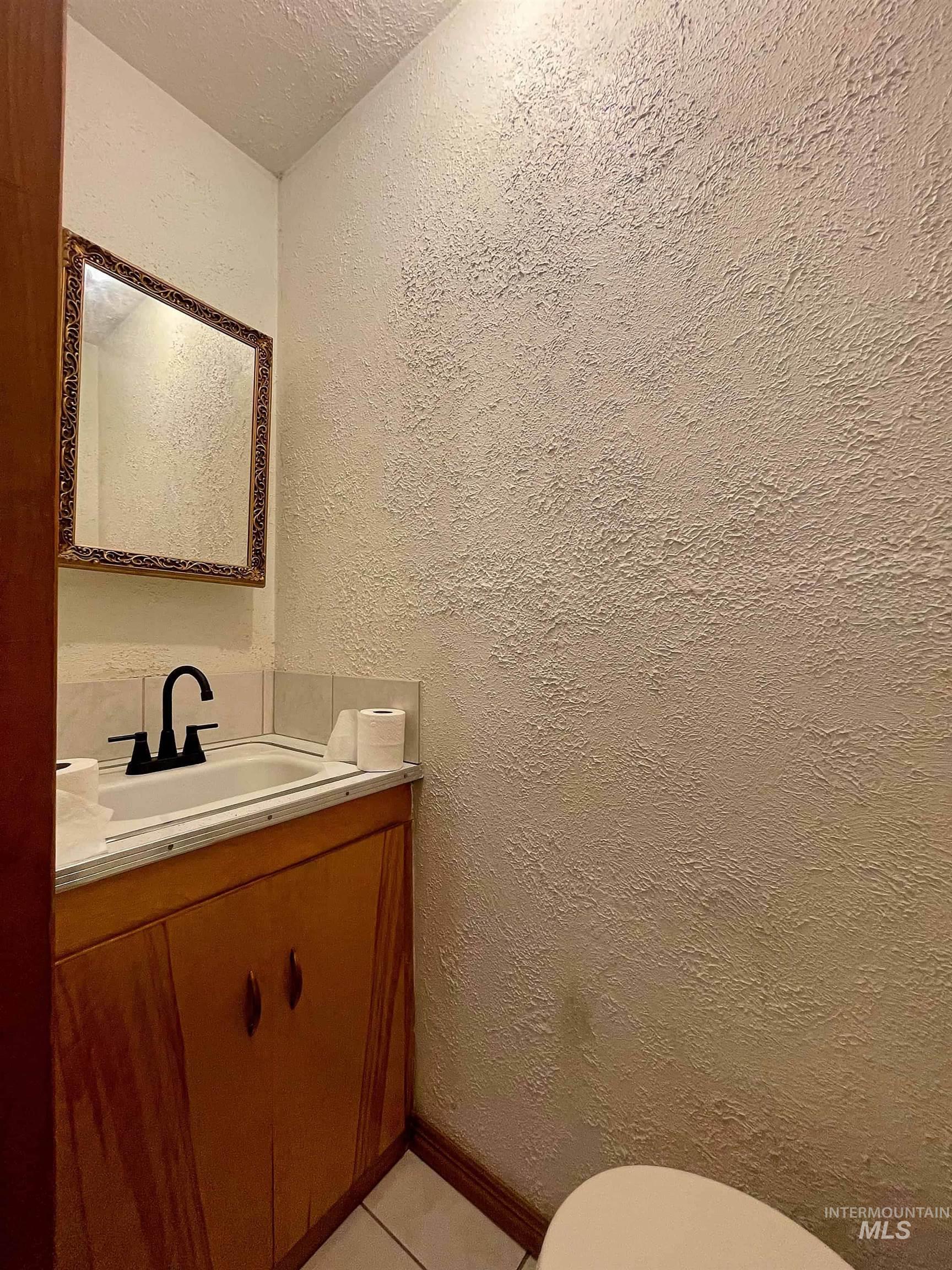 303 W 1st St, Middleton, Idaho 83644, 3 Bedrooms, 1.5 Bathrooms, Residential For Sale, Price $365,000, 98968093