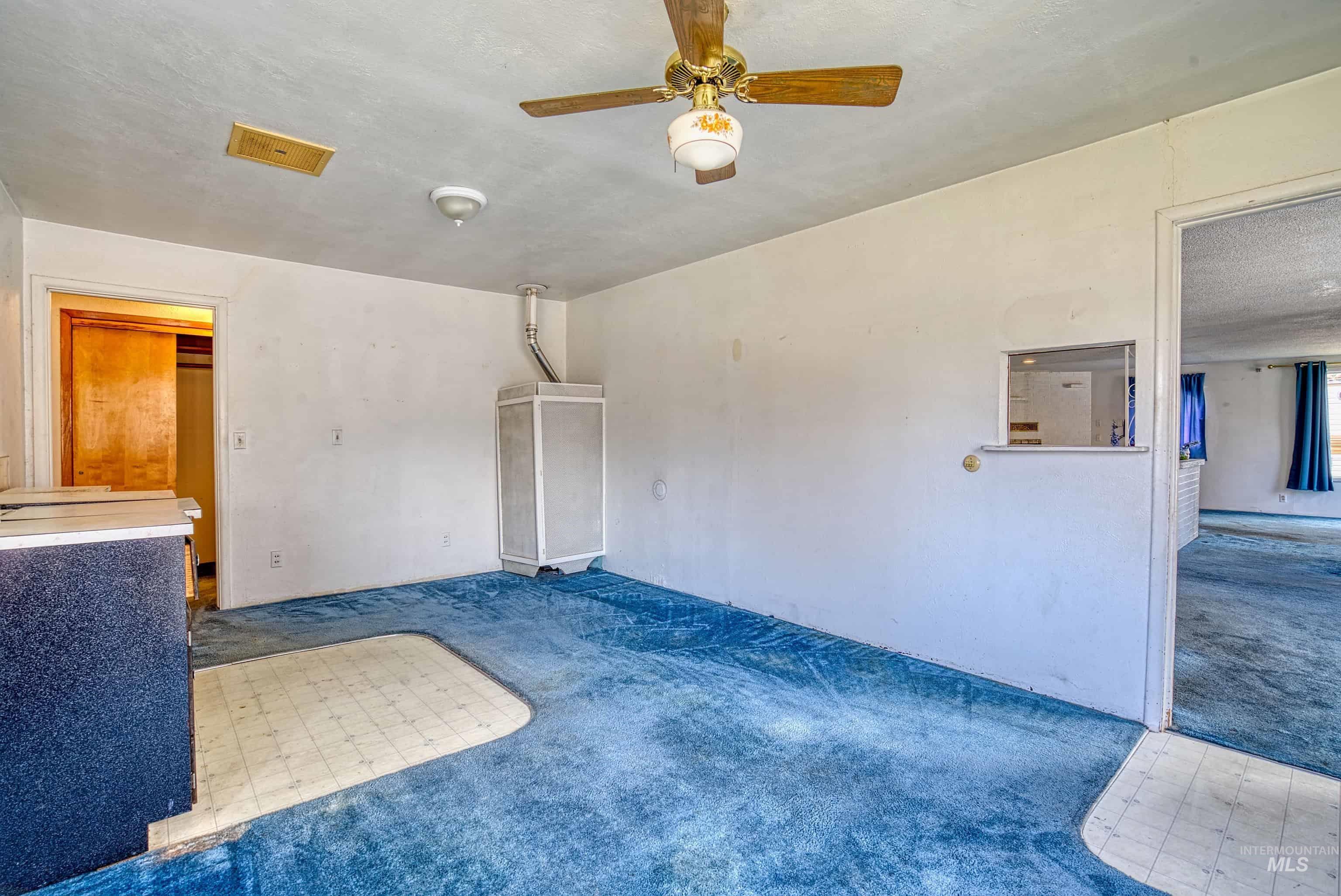 303 W 1st St, Middleton, Idaho 83644, 3 Bedrooms, 1.5 Bathrooms, Residential For Sale, Price $365,000, 98968093