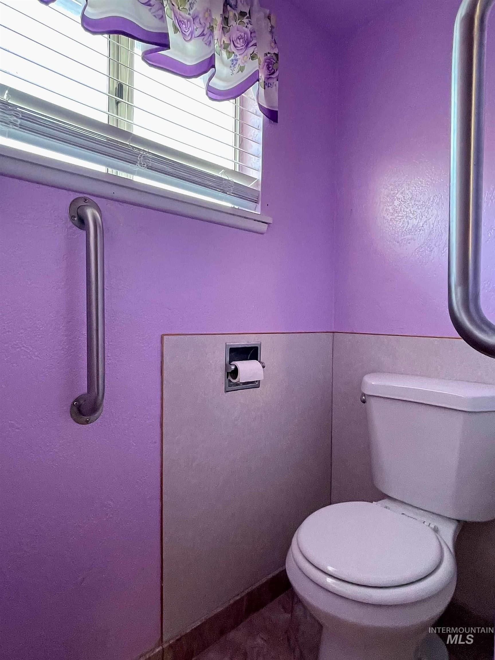 303 W 1st St, Middleton, Idaho 83644, 3 Bedrooms, 1.5 Bathrooms, Residential For Sale, Price $365,000, 98968093