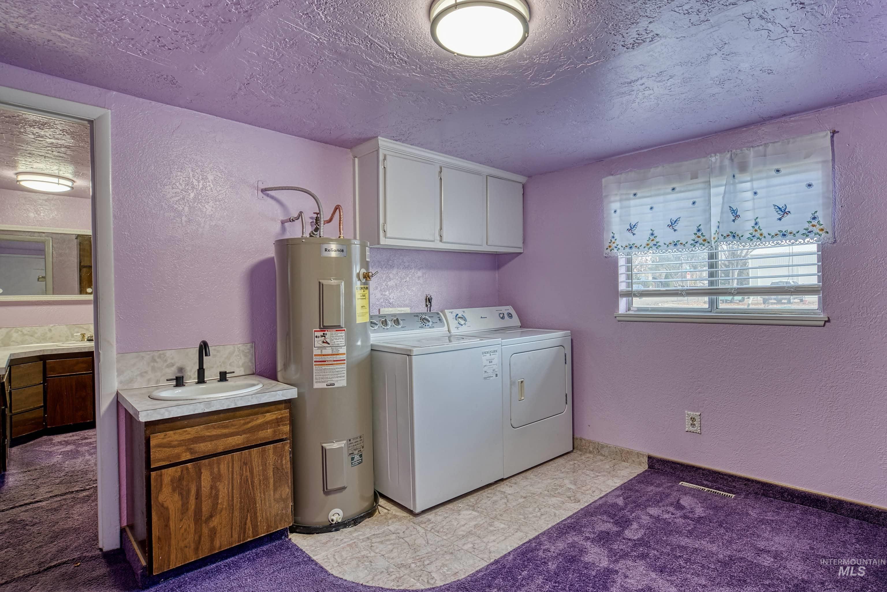 303 W 1st St, Middleton, Idaho 83644, 3 Bedrooms, 1.5 Bathrooms, Residential For Sale, Price $365,000, 98968093