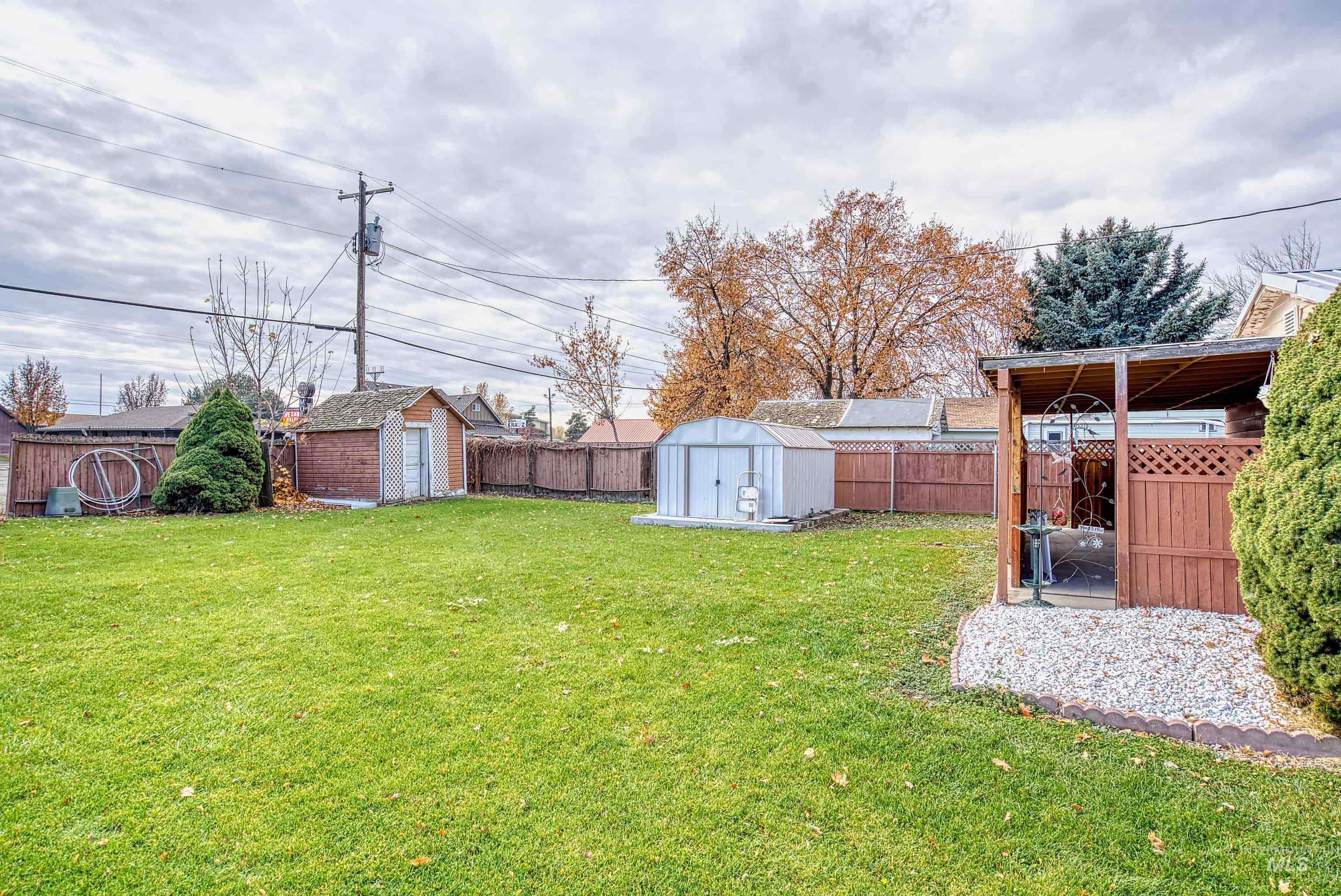 303 W 1st St, Middleton, Idaho 83644, 3 Bedrooms, 1.5 Bathrooms, Residential For Sale, Price $365,000, 98968093