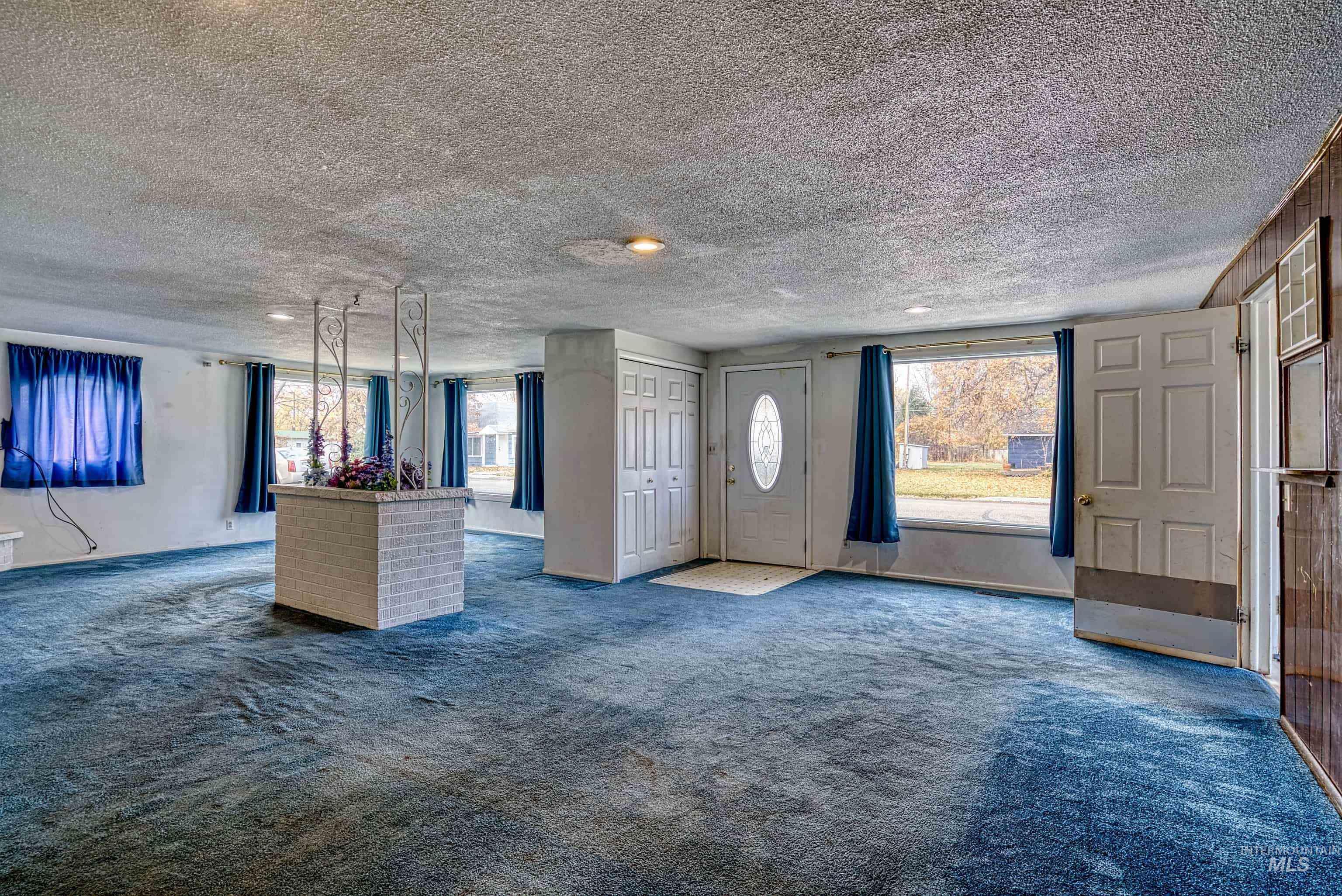 303 W 1st St, Middleton, Idaho 83644, 3 Bedrooms, 1.5 Bathrooms, Residential For Sale, Price $365,000, 98968093