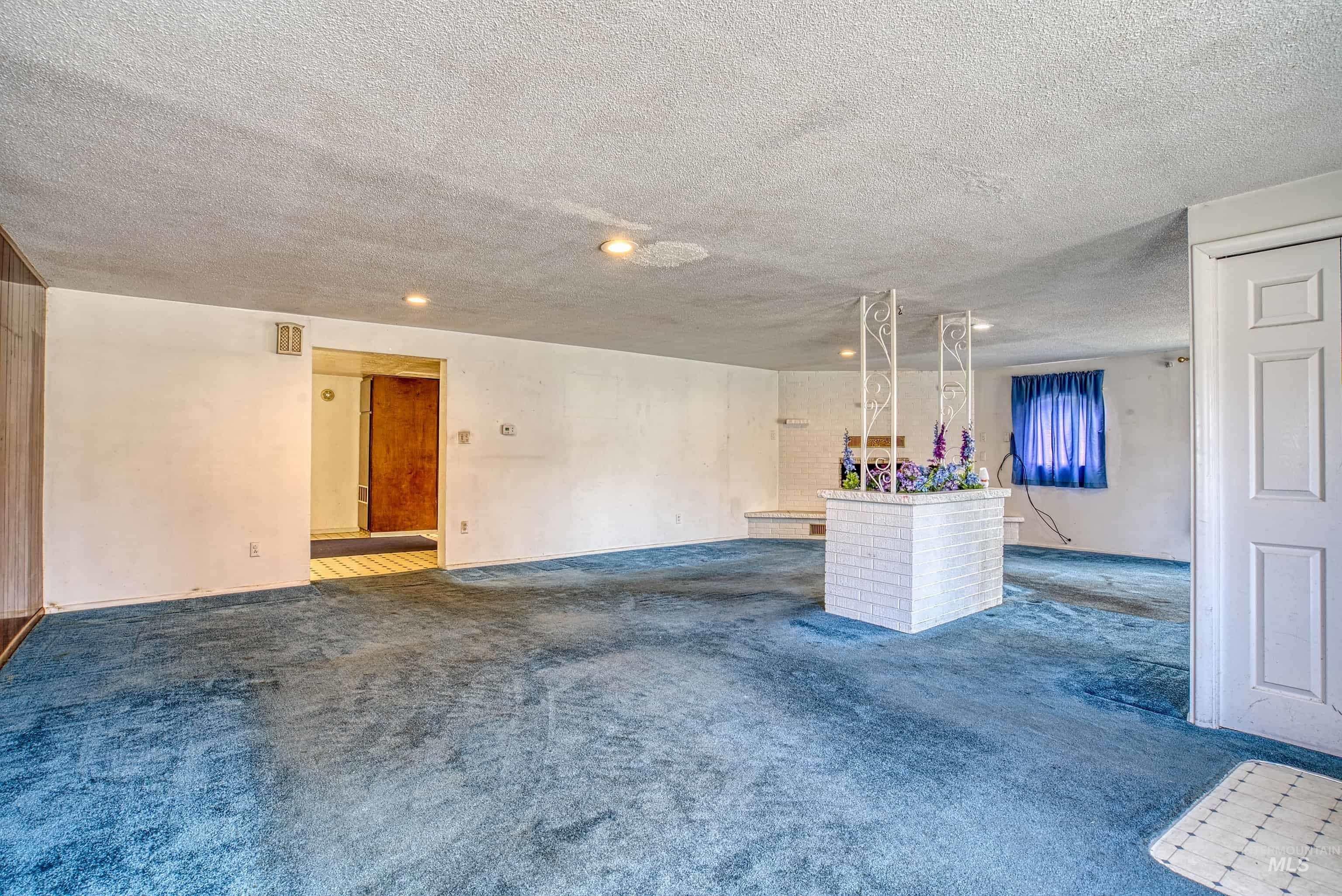 303 W 1st St, Middleton, Idaho 83644, 3 Bedrooms, 1.5 Bathrooms, Residential For Sale, Price $365,000, 98968093