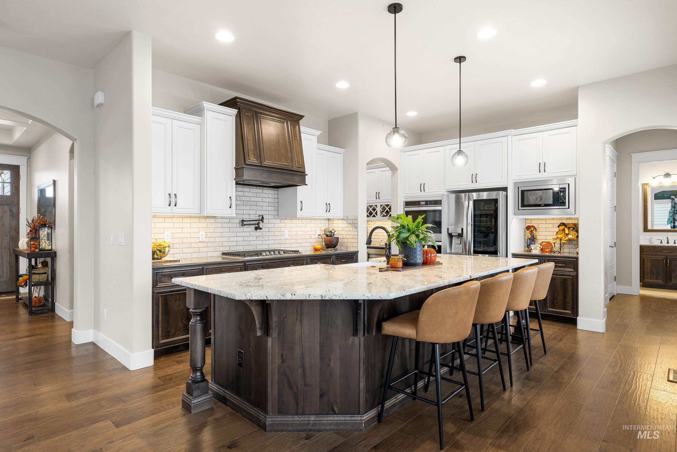 5525 W Philomena Dr, Meridian, Idaho 83646, 5 Bedrooms, 4 Bathrooms, Residential For Sale, Price $849,900, 98968094