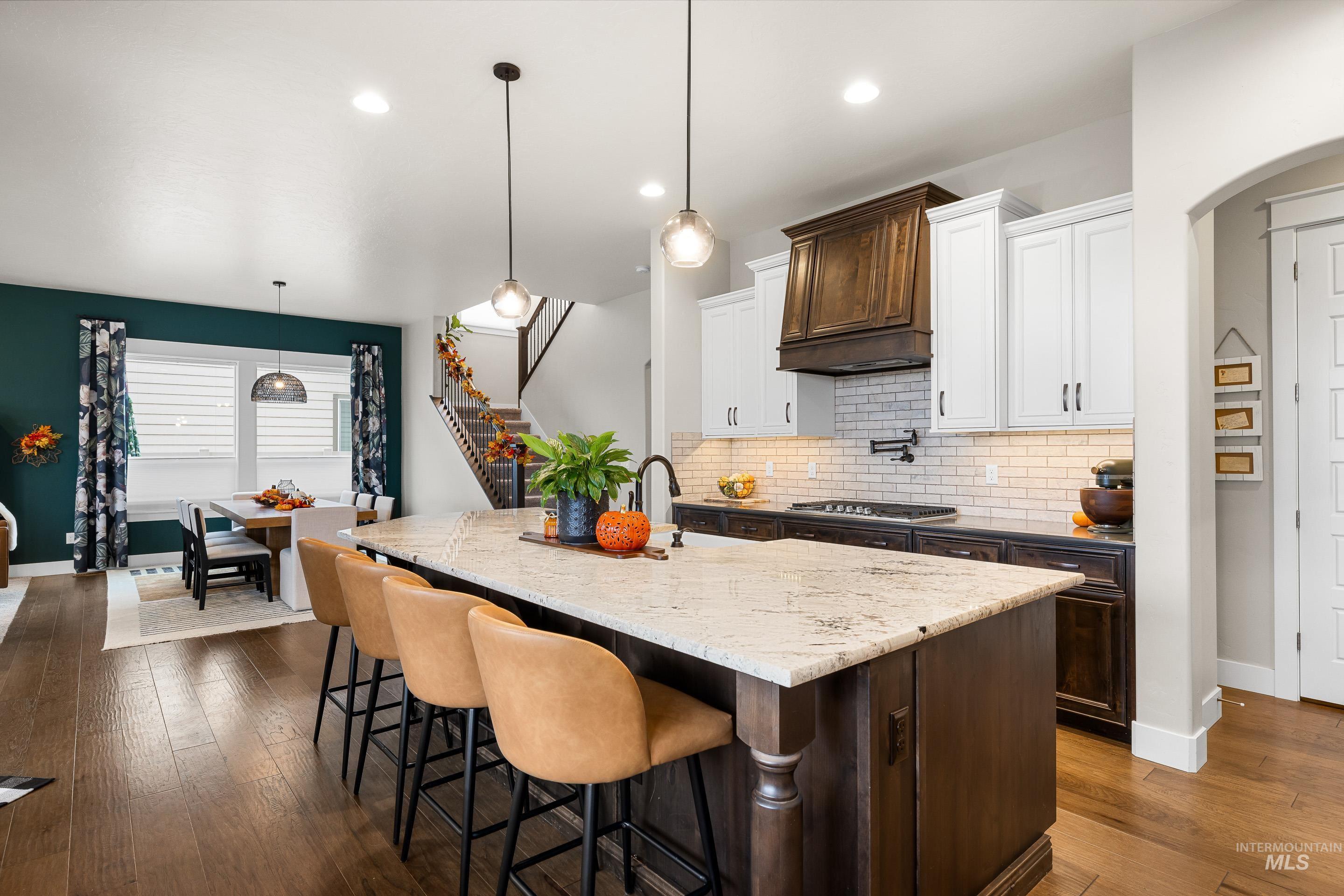 5525 W Philomena Dr, Meridian, Idaho 83646, 5 Bedrooms, 4 Bathrooms, Residential For Sale, Price $849,900, 98968094