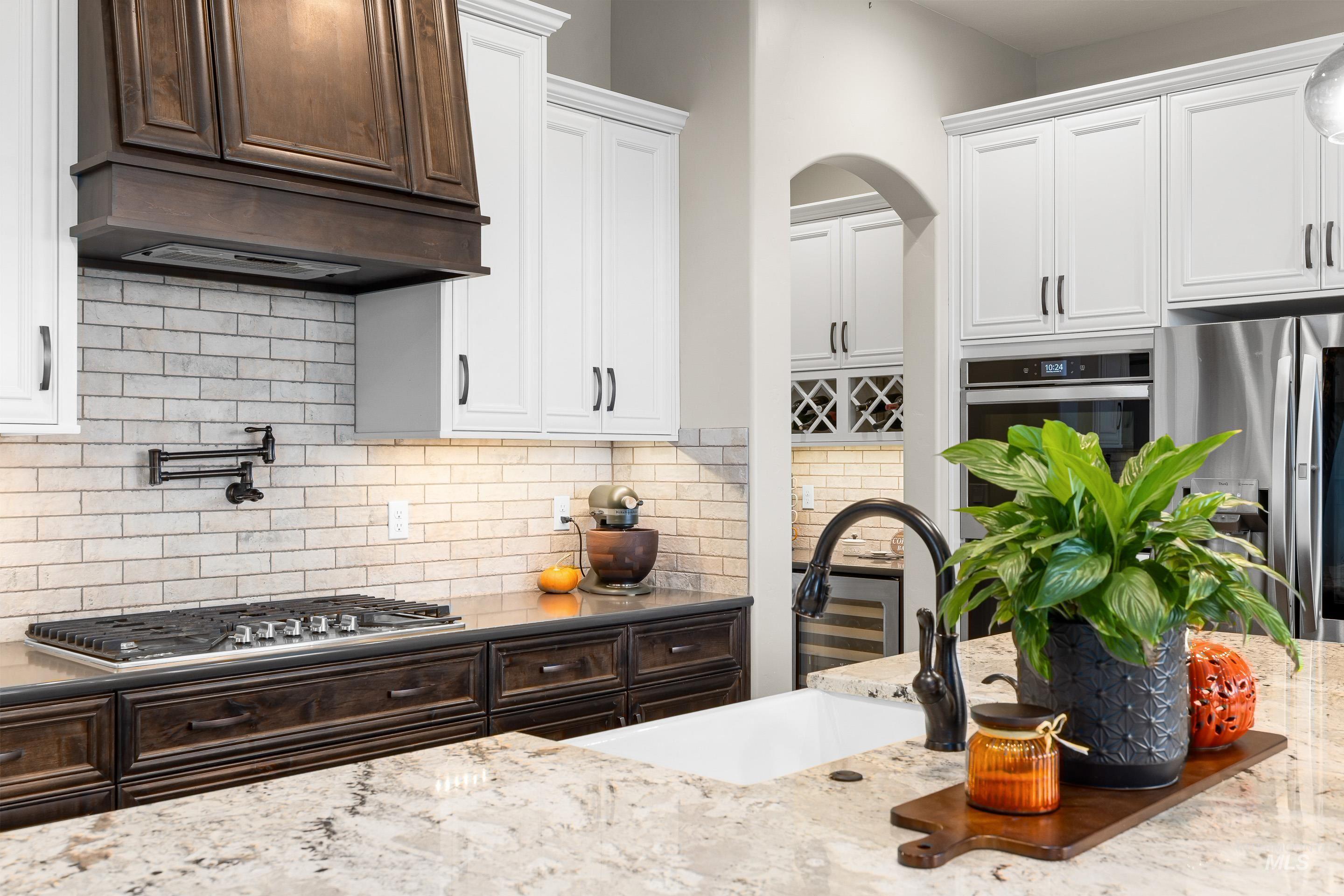 5525 W Philomena Dr, Meridian, Idaho 83646, 5 Bedrooms, 4 Bathrooms, Residential For Sale, Price $849,900, 98968094